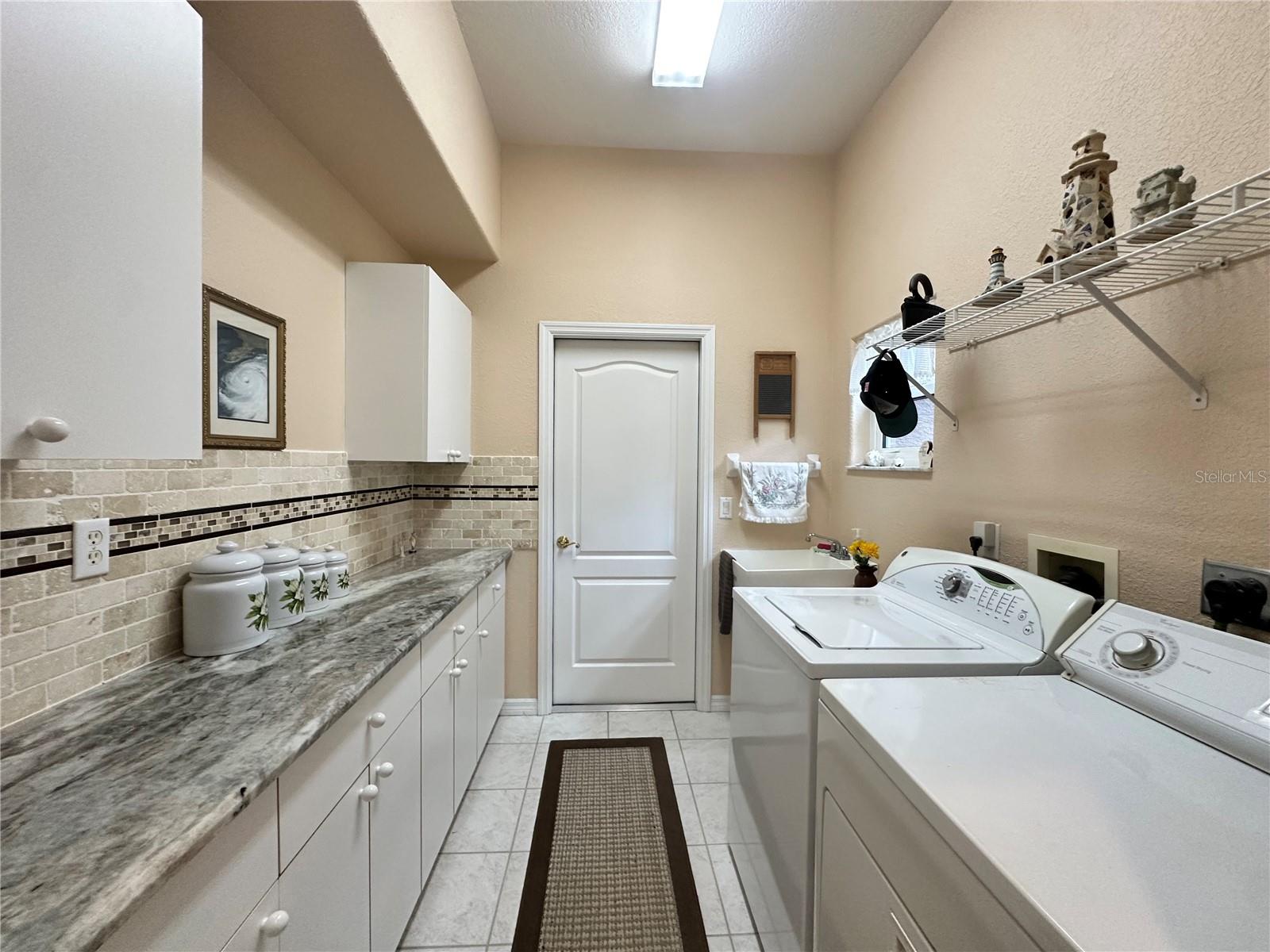 10488 Princess Ct Property Photo 32