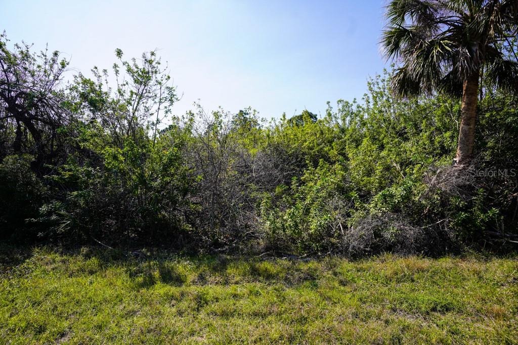 14573 Rothschild Ave Property Photo 23