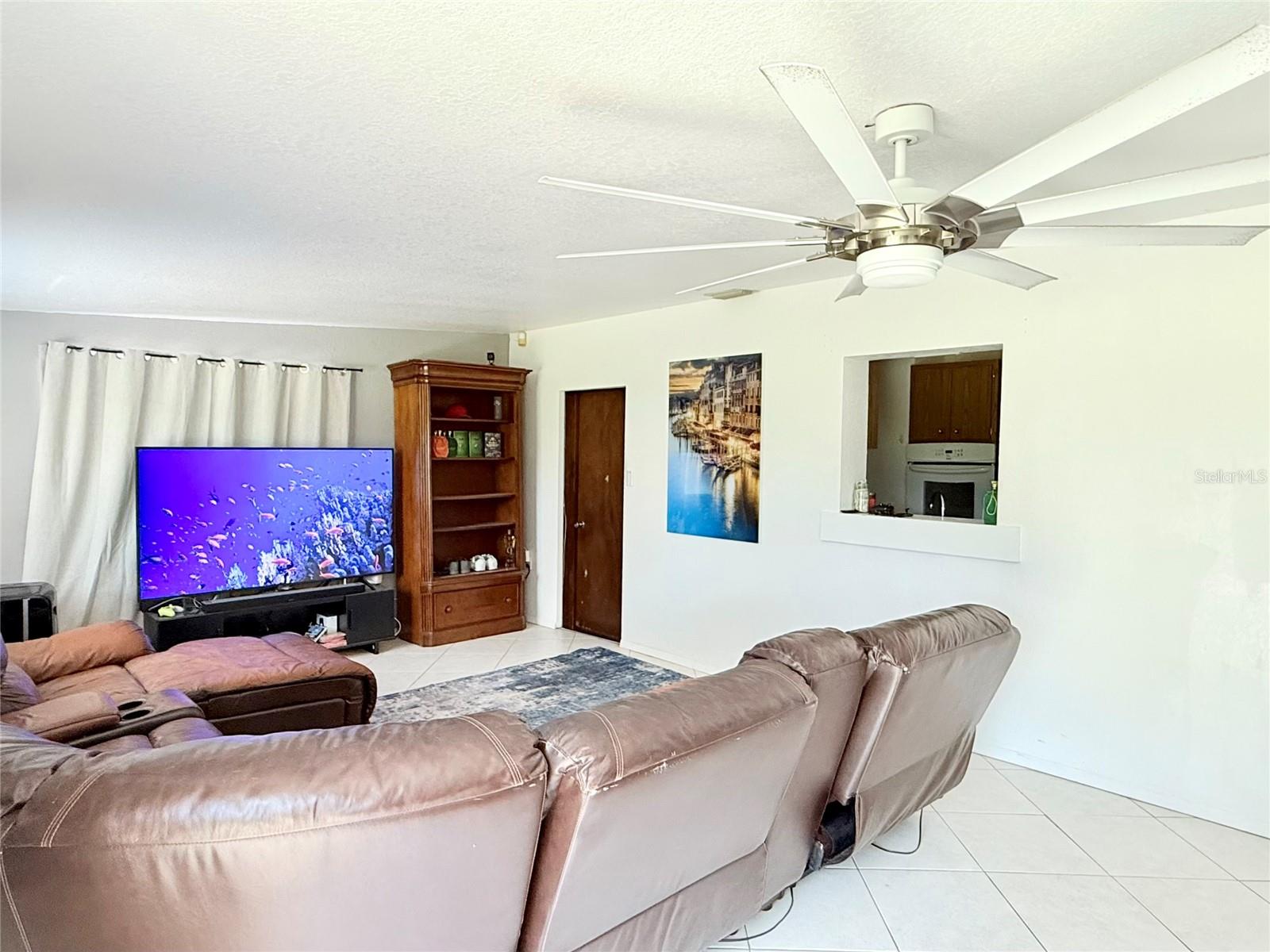 2715 Taylor Rd Property Photo 11