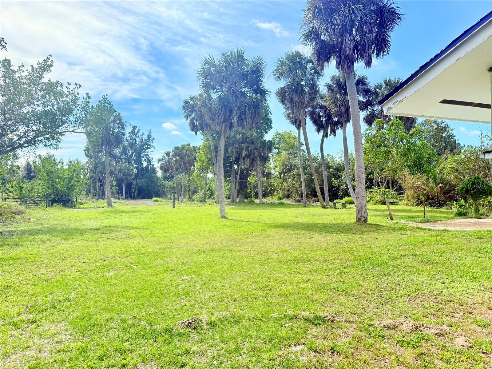 2715 Taylor Rd Property Photo 22
