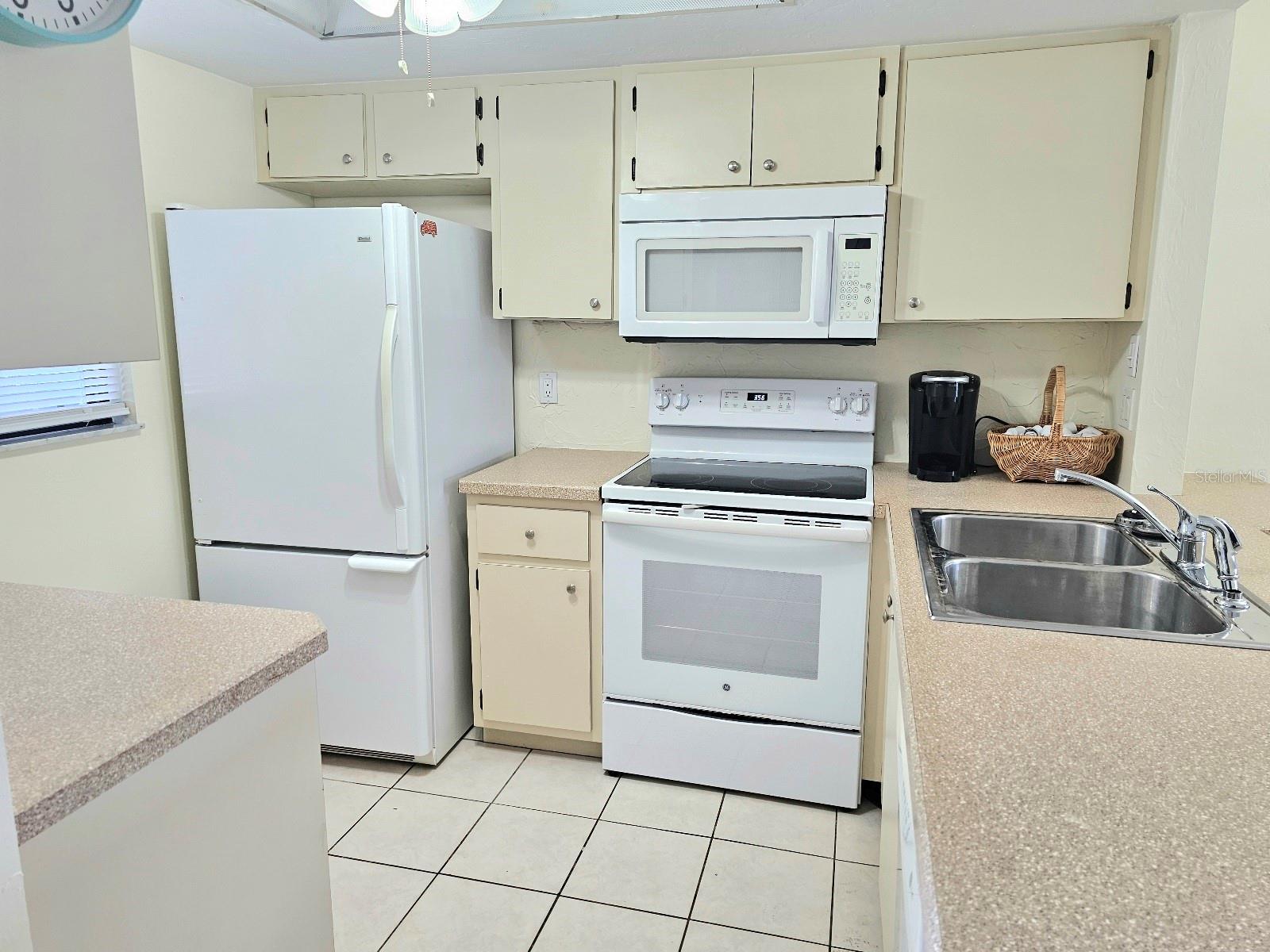 25225 Rampart Blvd #1404 Property Photo 3