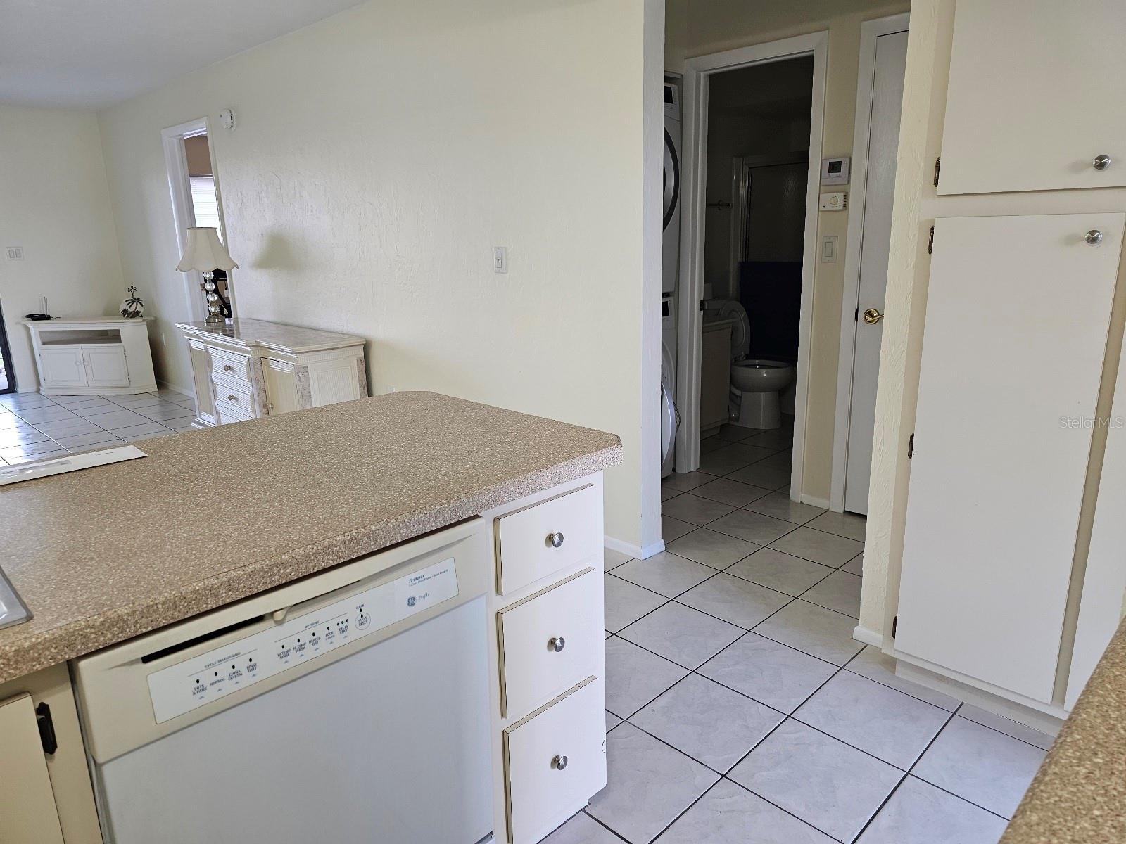 25225 Rampart Blvd #1404 Property Photo 6