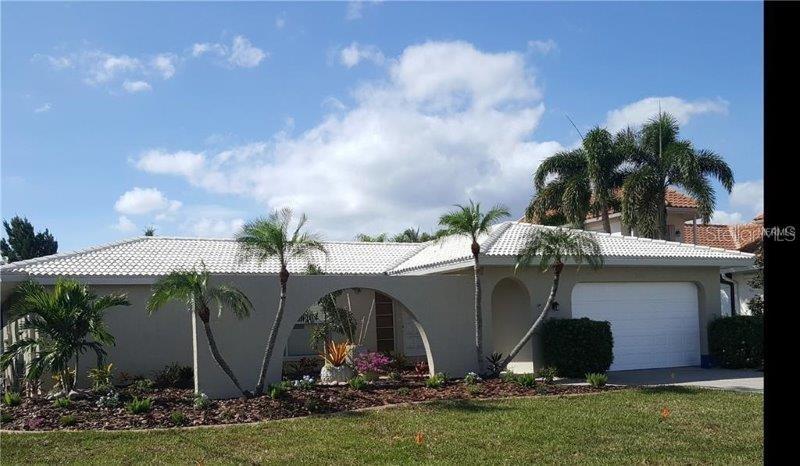 2248 Palm Tree Dr Property Photo