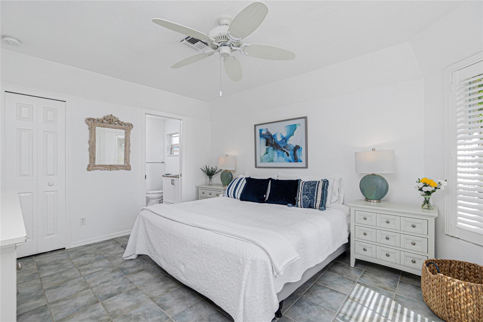 26162 Stillwater Cir Property Photo 14