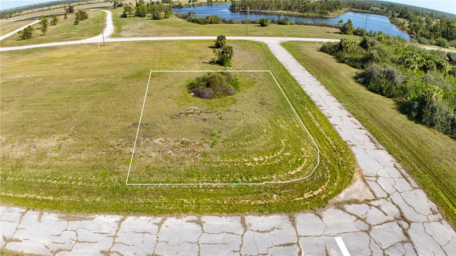 13077 Ribbonfish Ct Property Photo 3