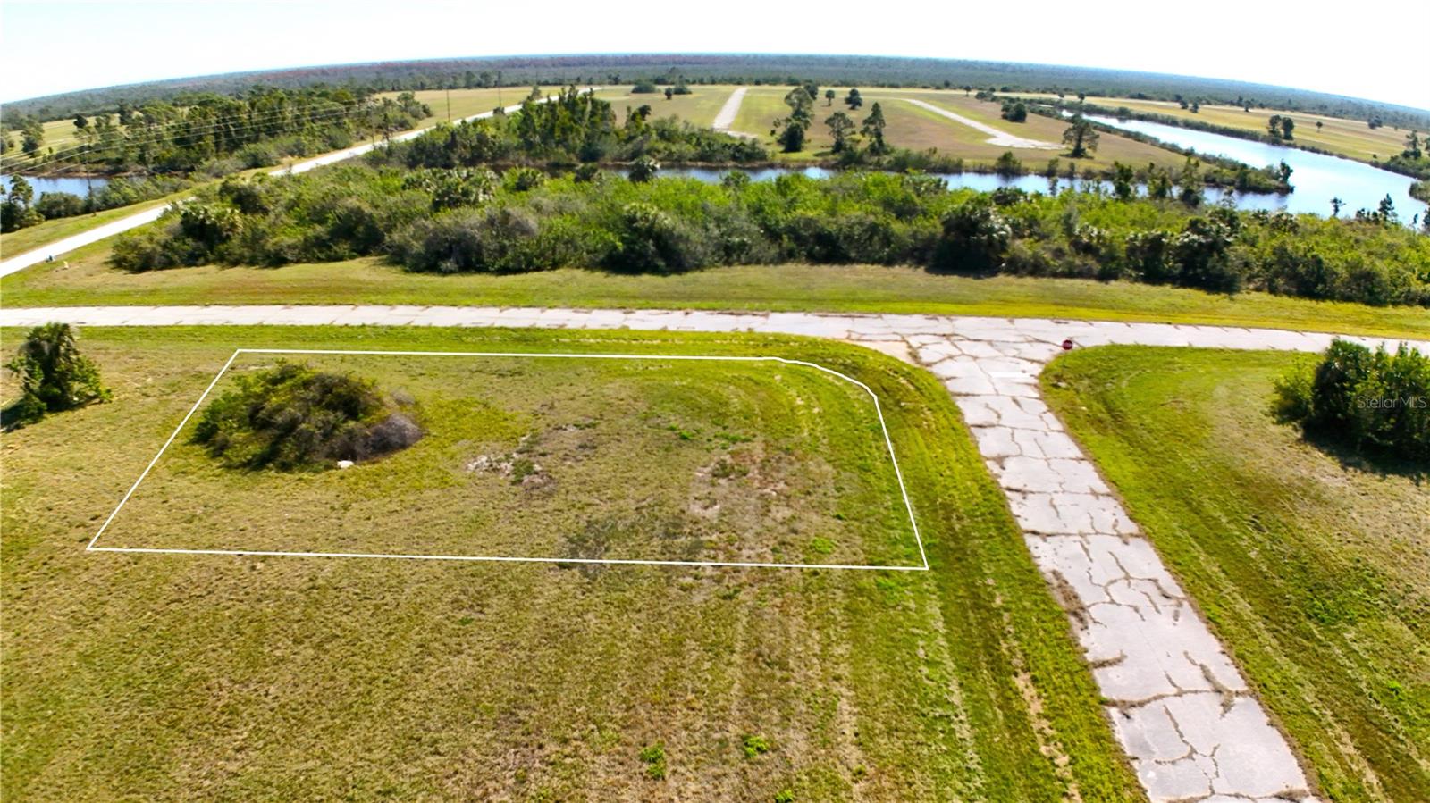 13077 Ribbonfish Ct Property Photo 8