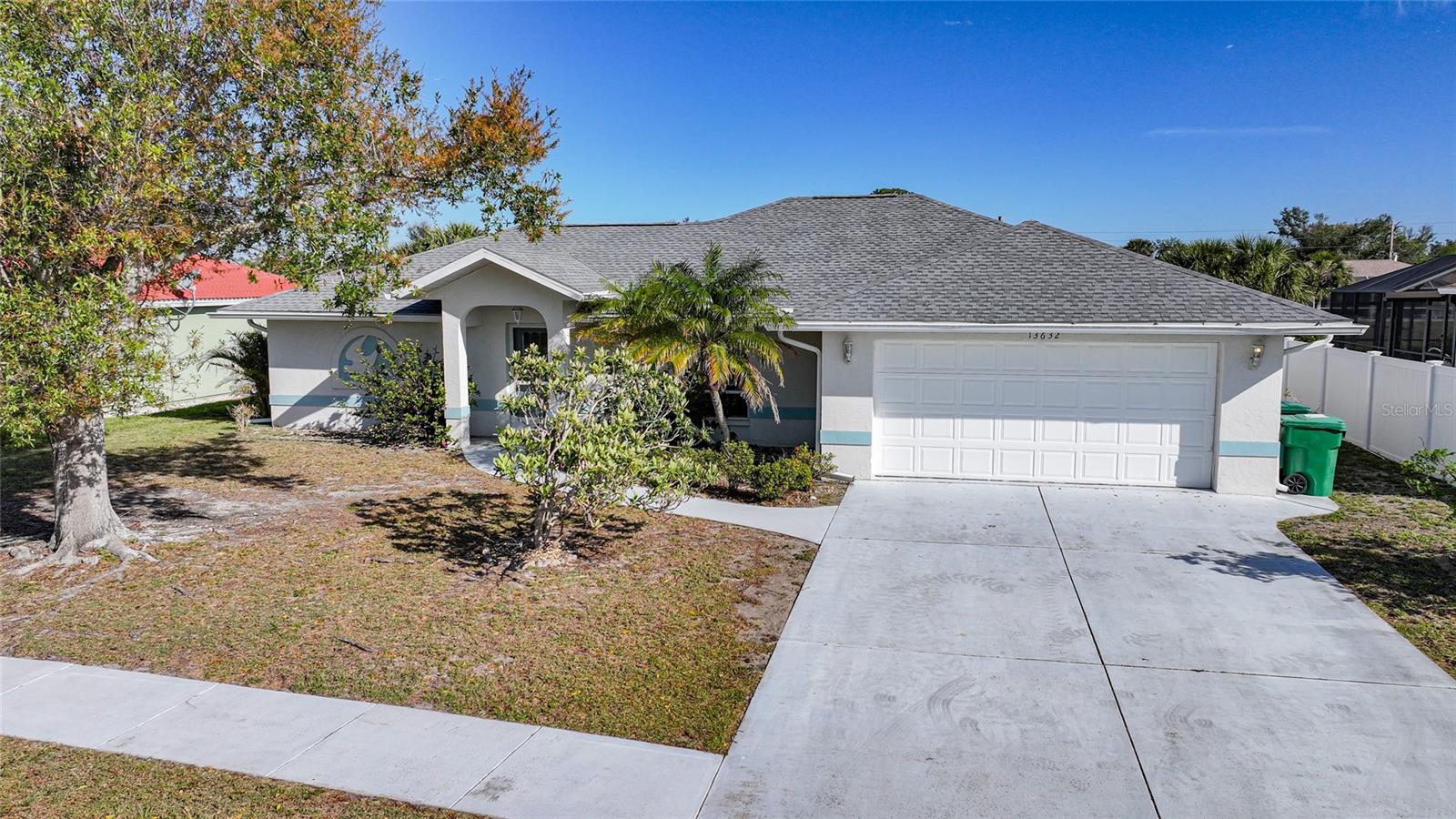 13632 Clara Ln Property Photo 1
