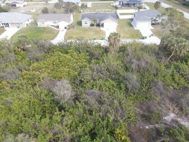 10220 Euston Ave Property Photo 4