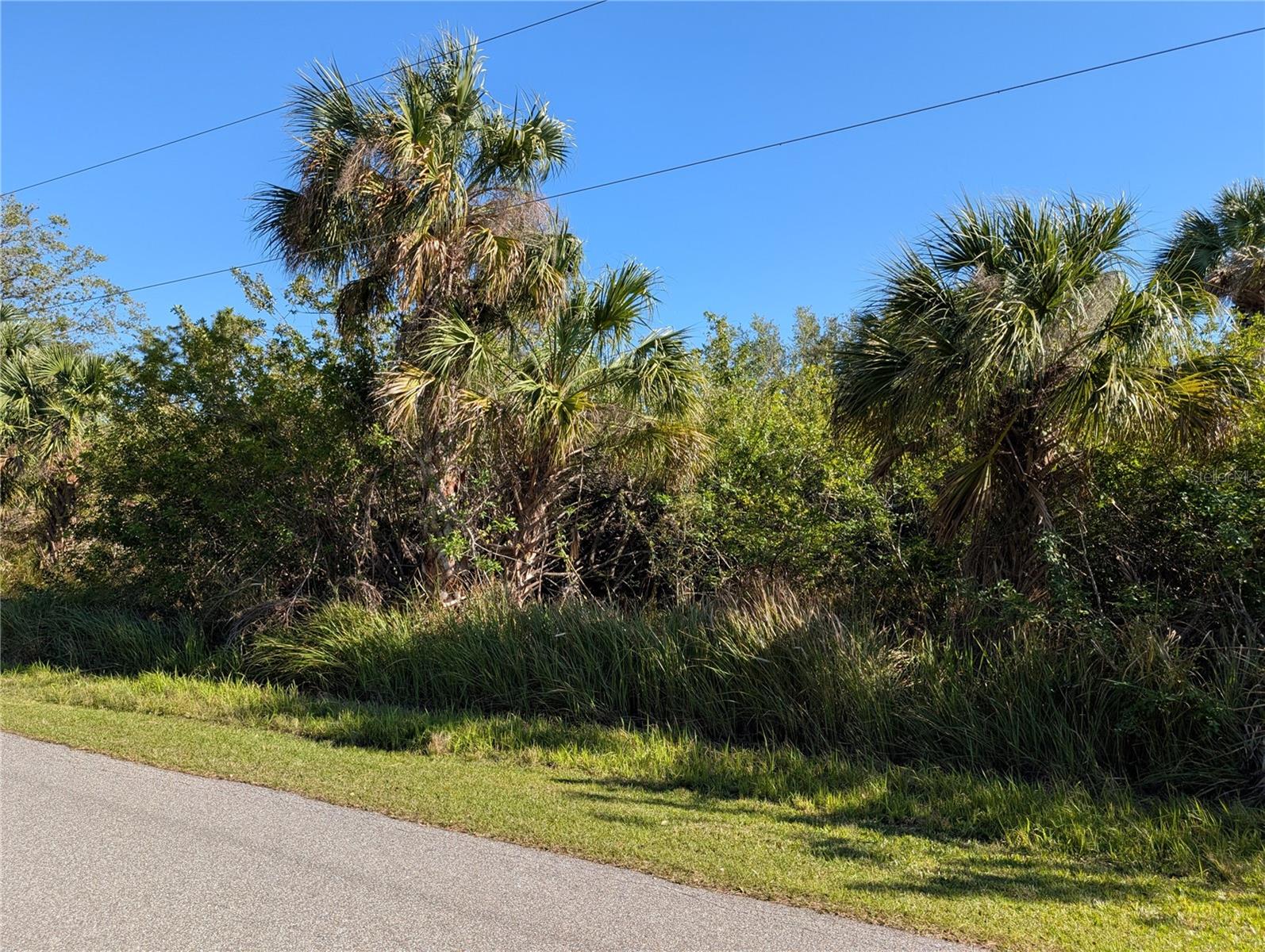 13057 Batlin Ave Property Photo