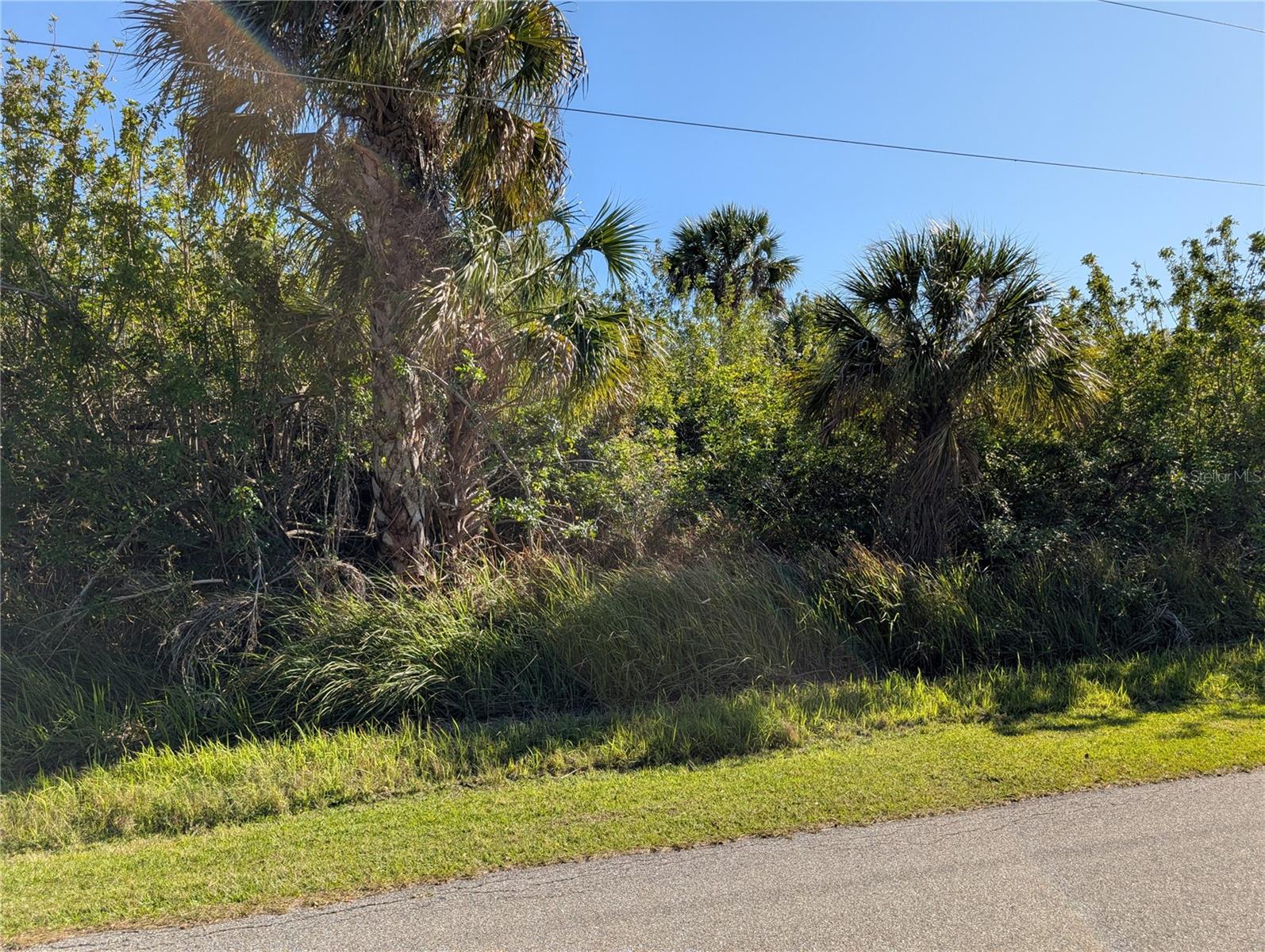 13057 Batlin Ave Property Photo 6
