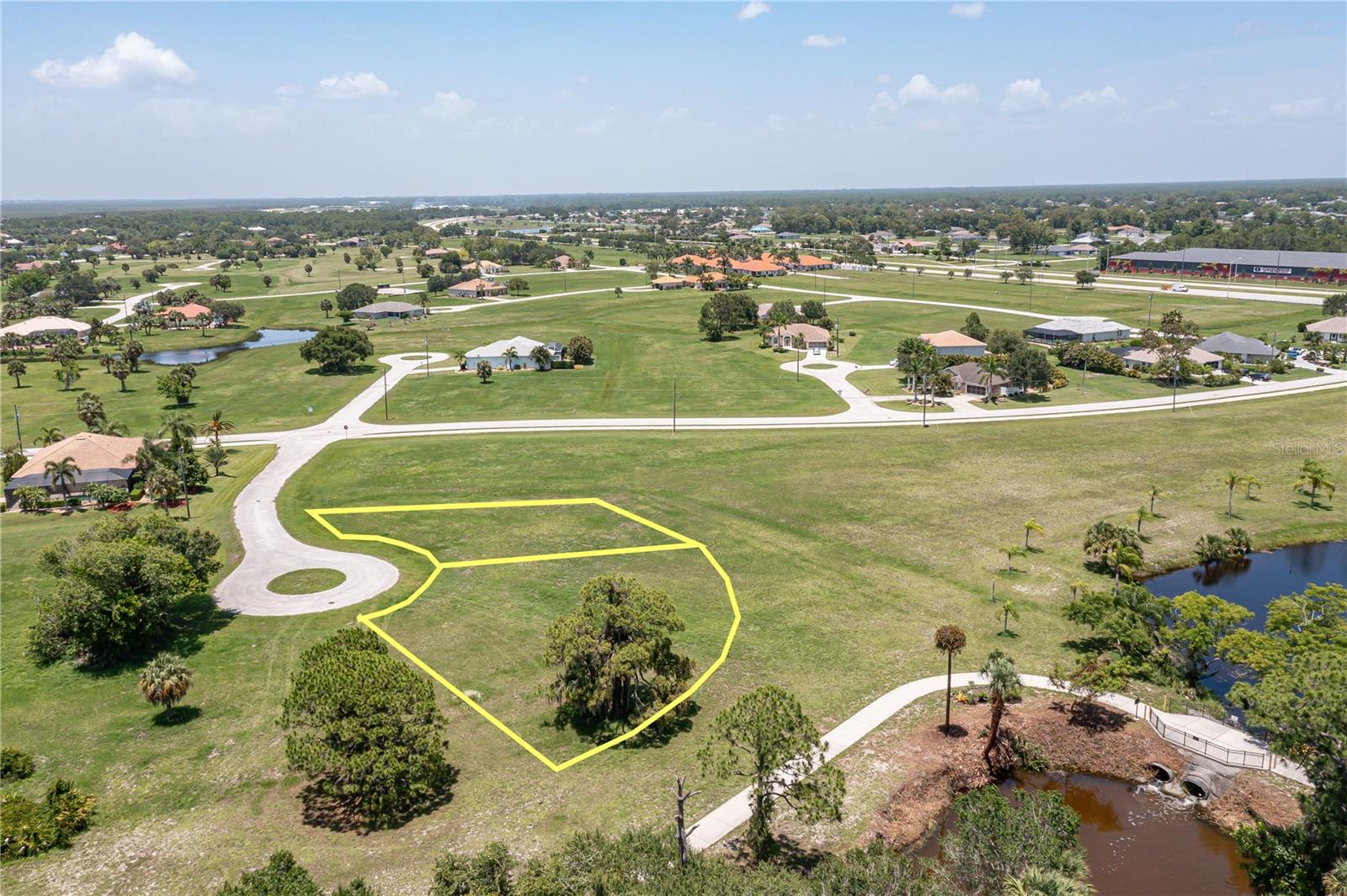 16494 Togas Way Property Photo 4
