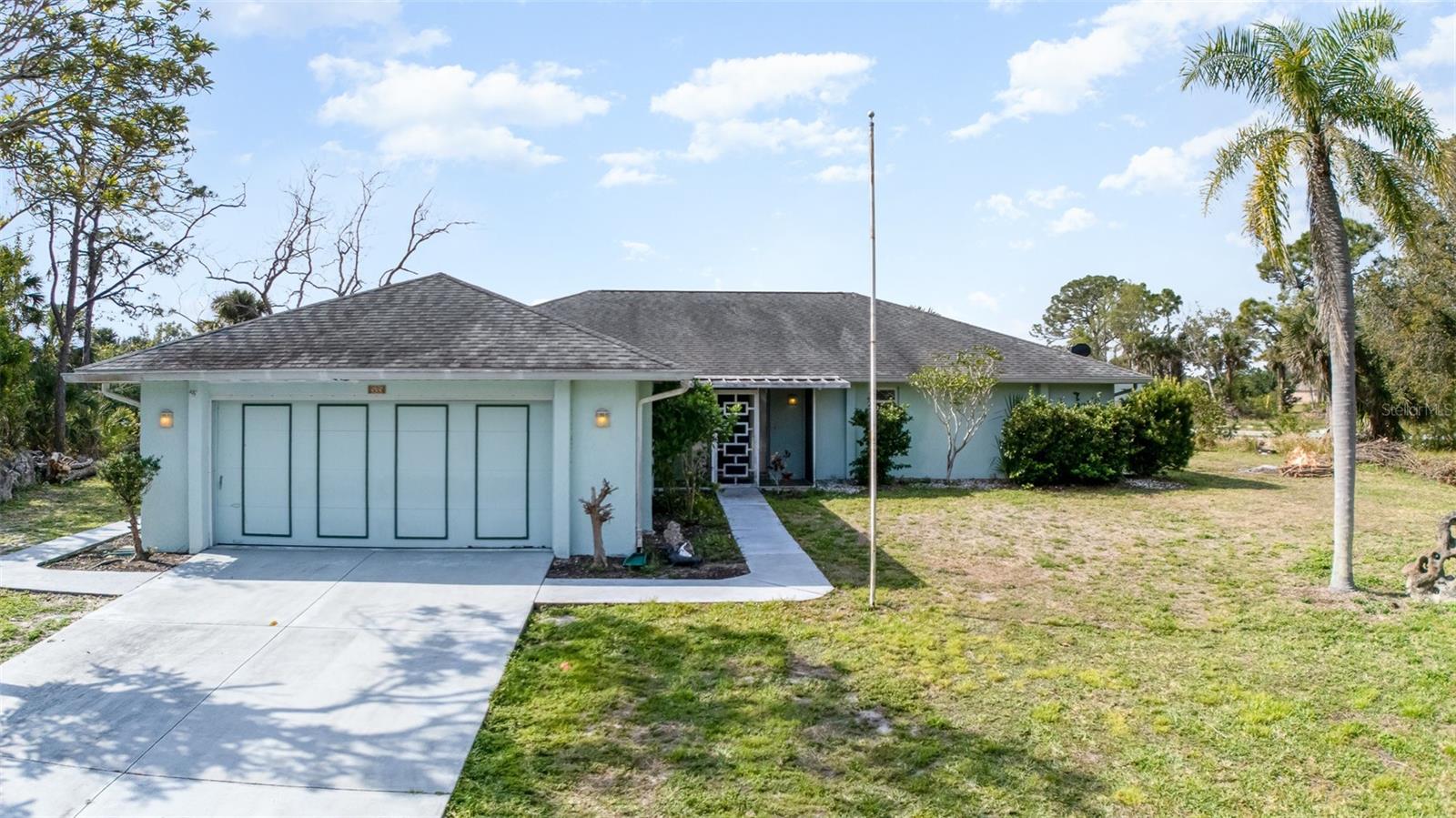 535 Ramblewood St Property Photo