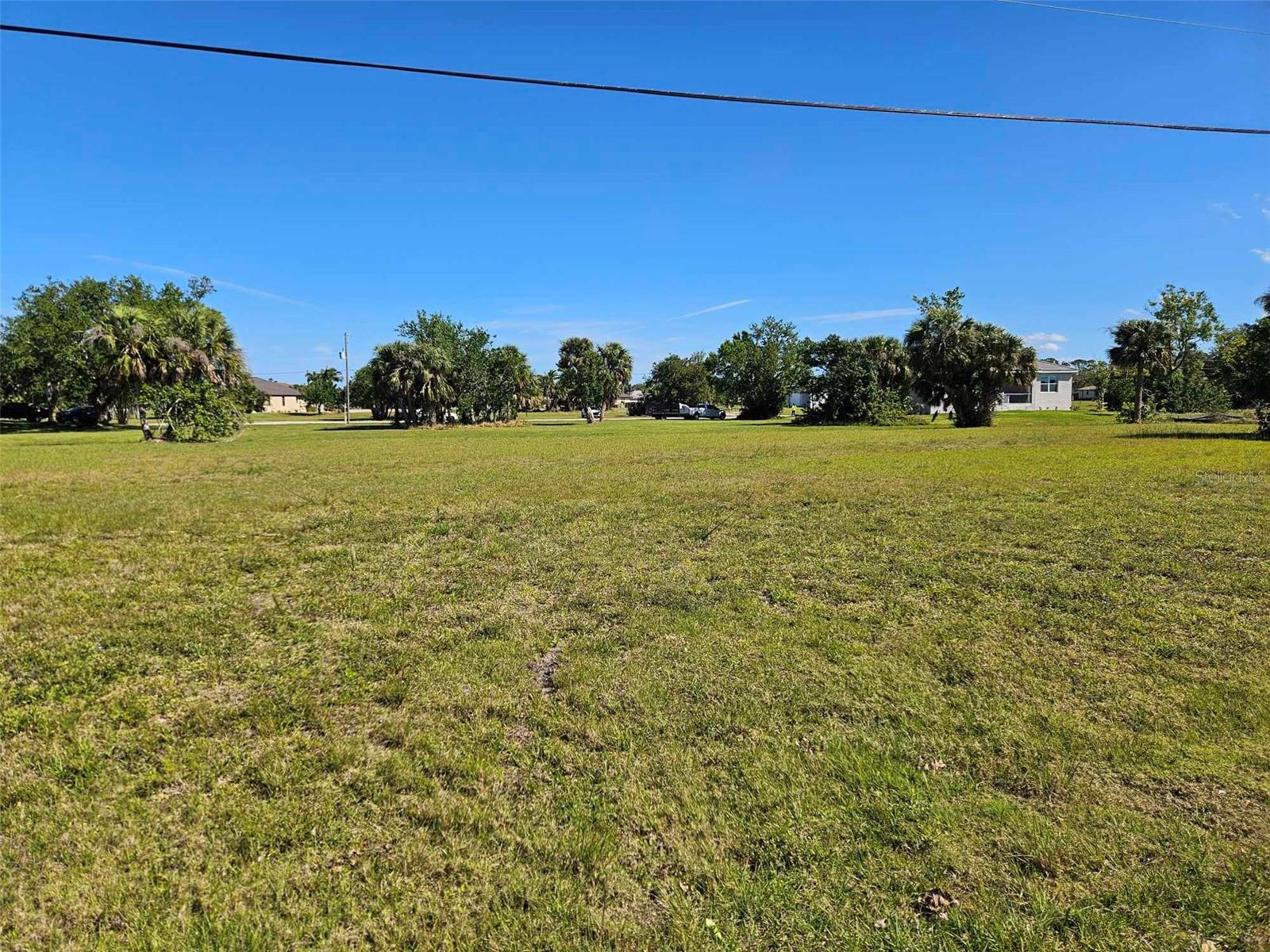 24252 PEPPERCORN RD Property Photo 1