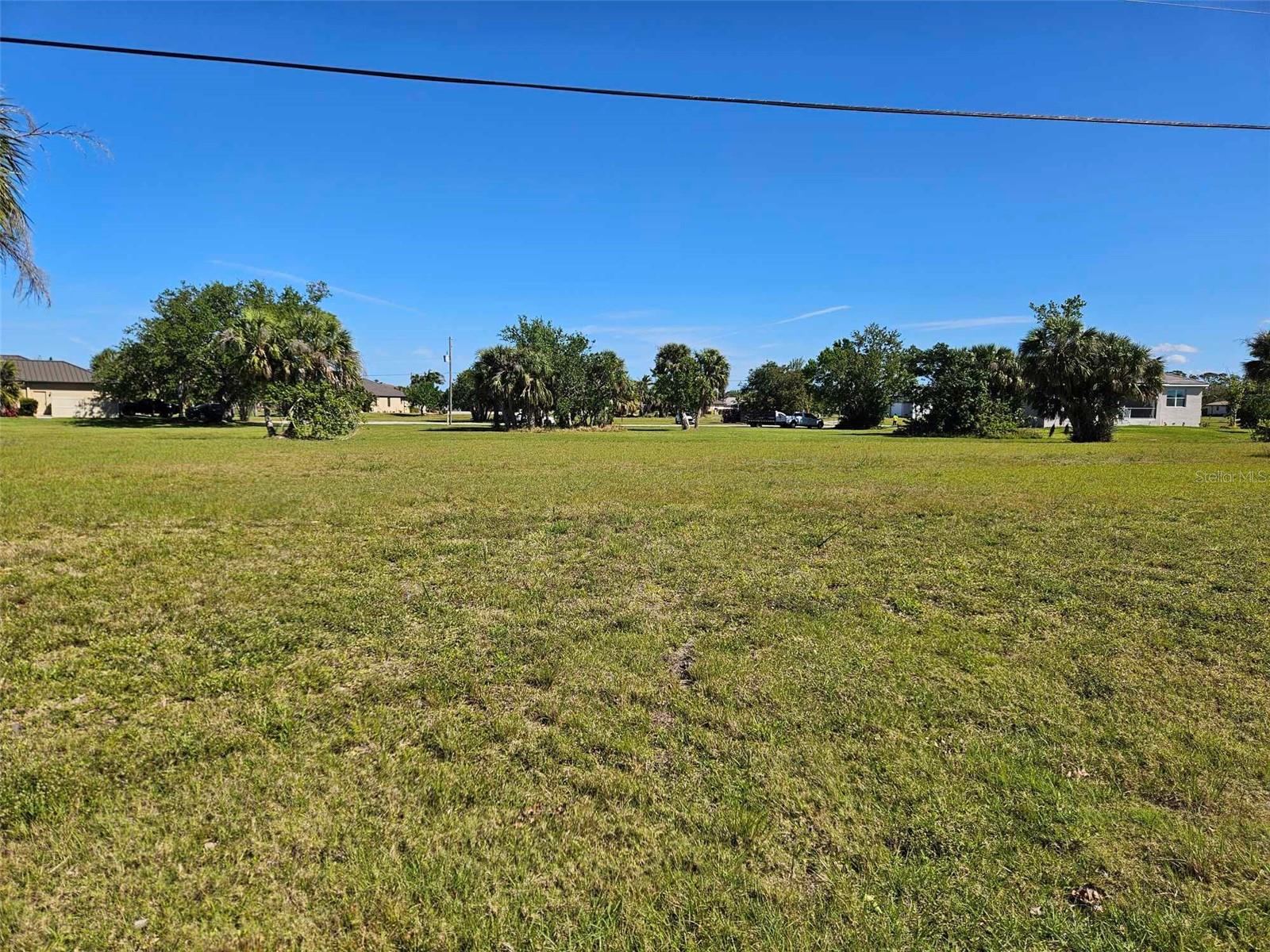 24252 Peppercorn Rd Property Photo 5