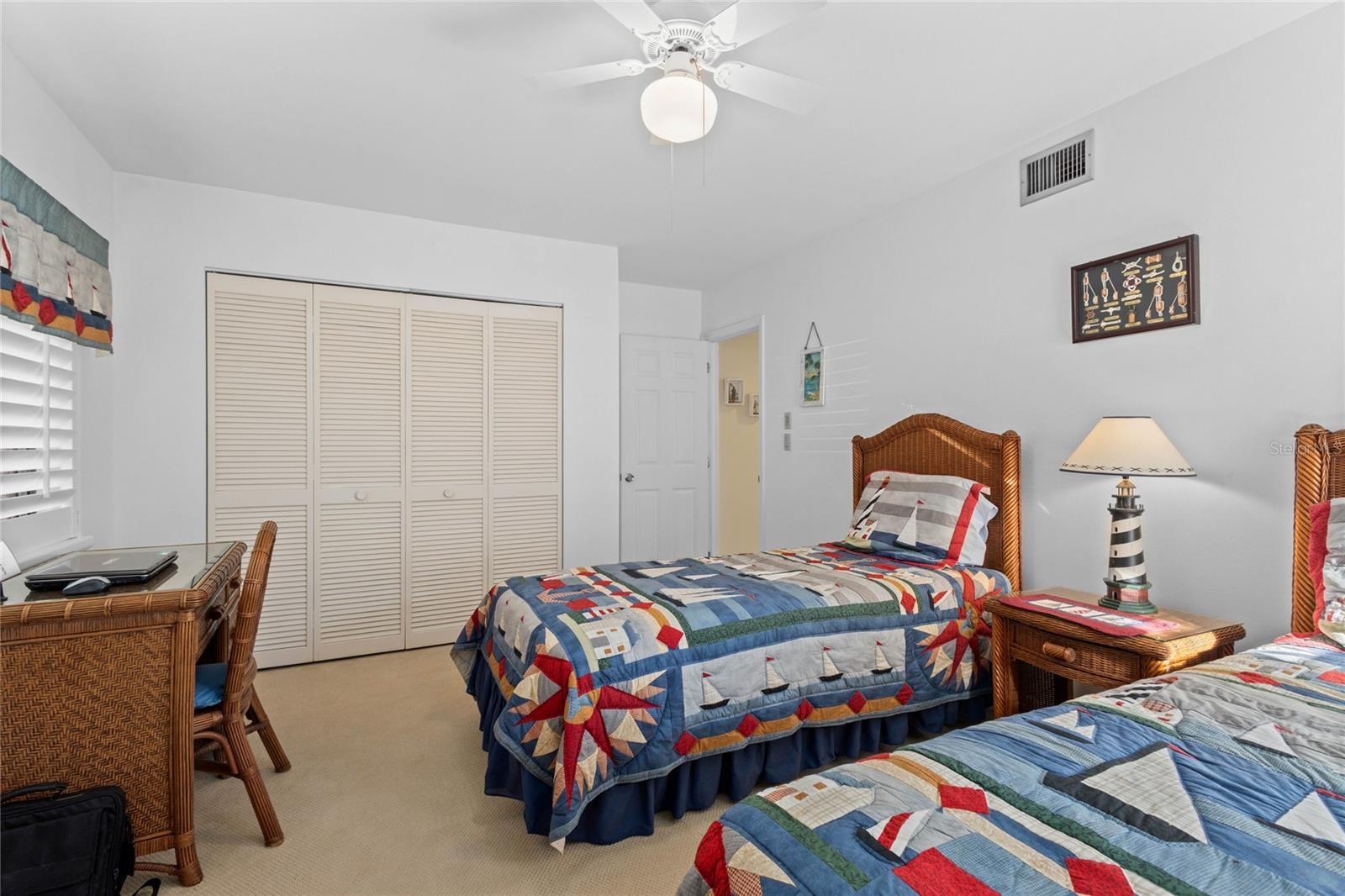 3230 Southshore Dr #36b Property Photo 28