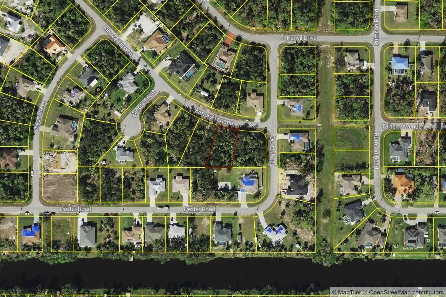 Elmore Ter Property Photo 1