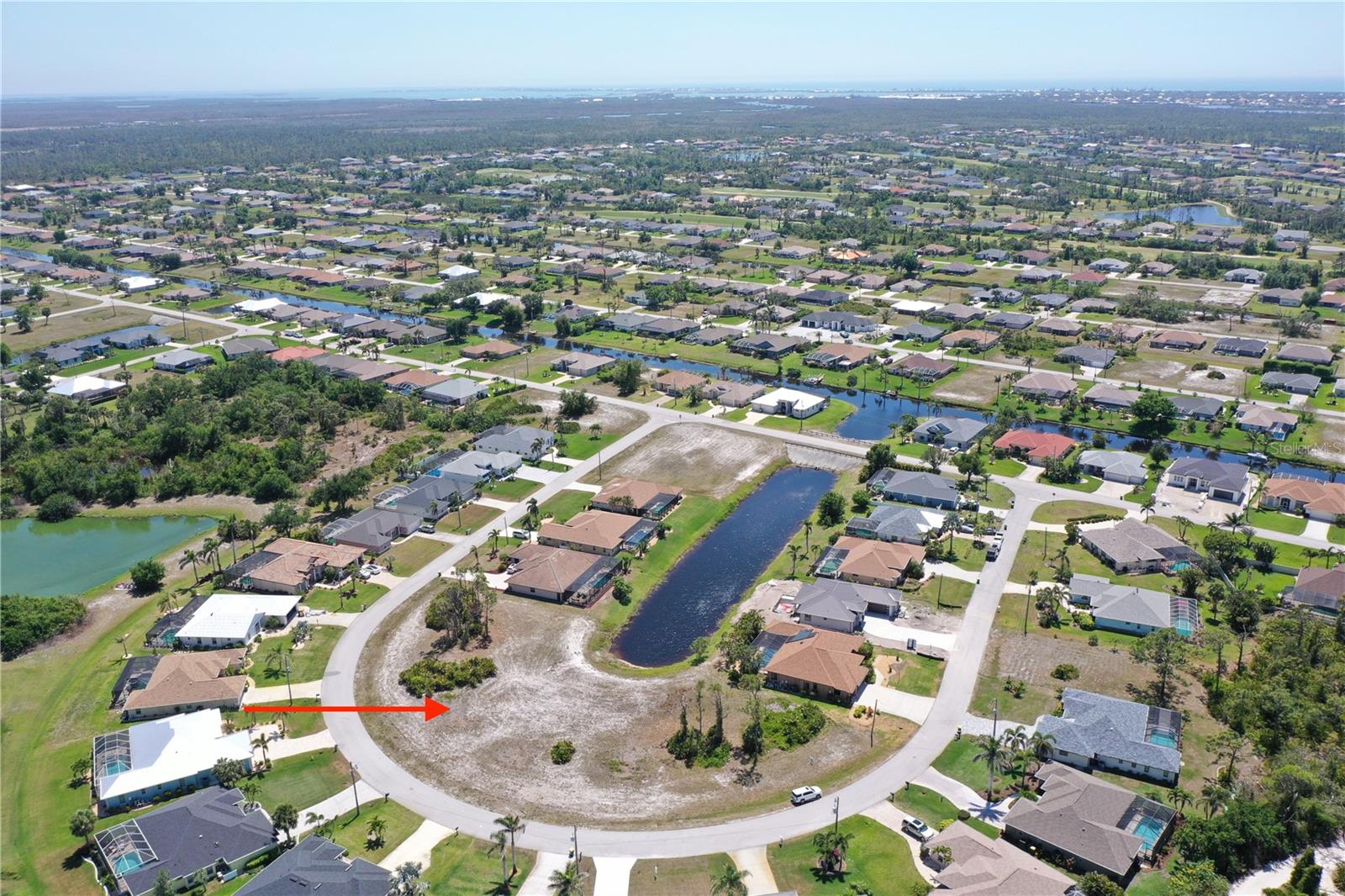 13 Medalist Way Property Photo 16