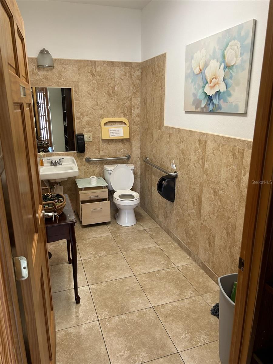 406 N Indiana Ave #2, 3 & 4 Property Photo 26