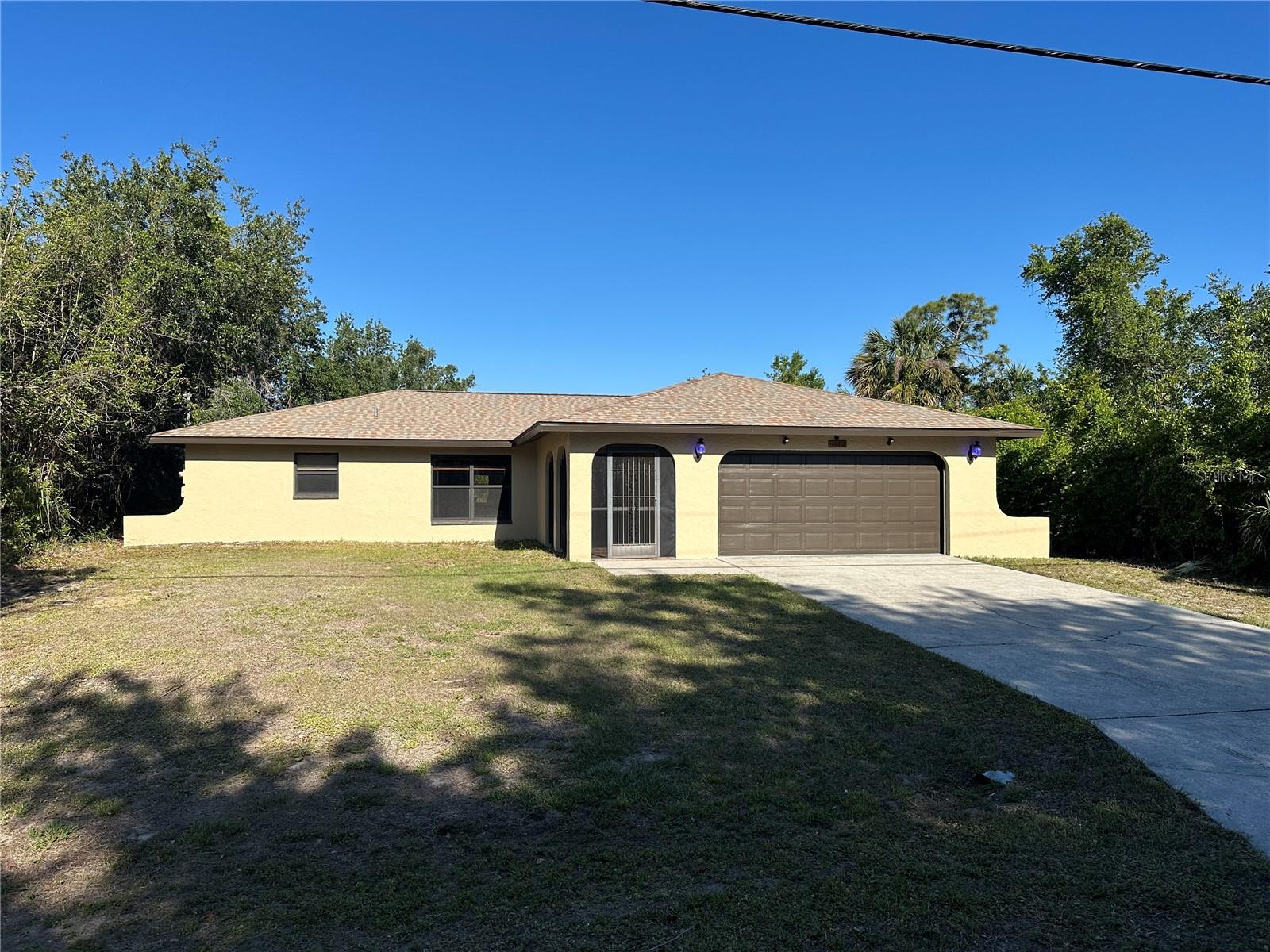 1022 Waterside St Property Photo
