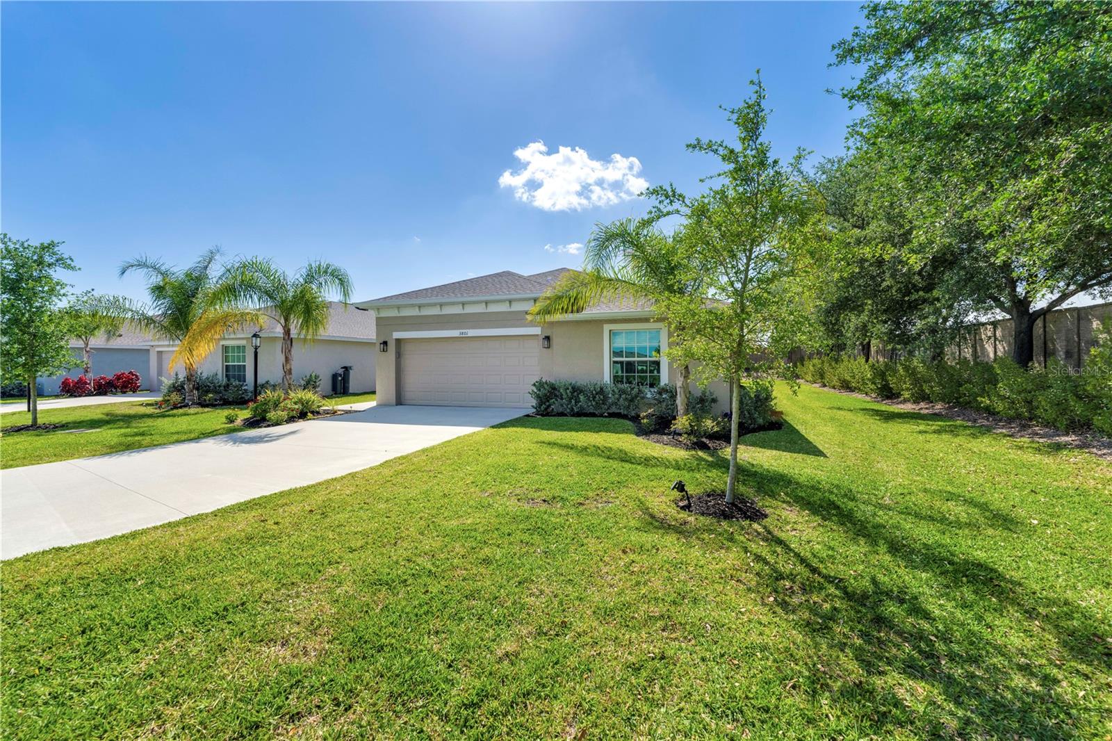 3801 Treasure Oak Way Property Photo