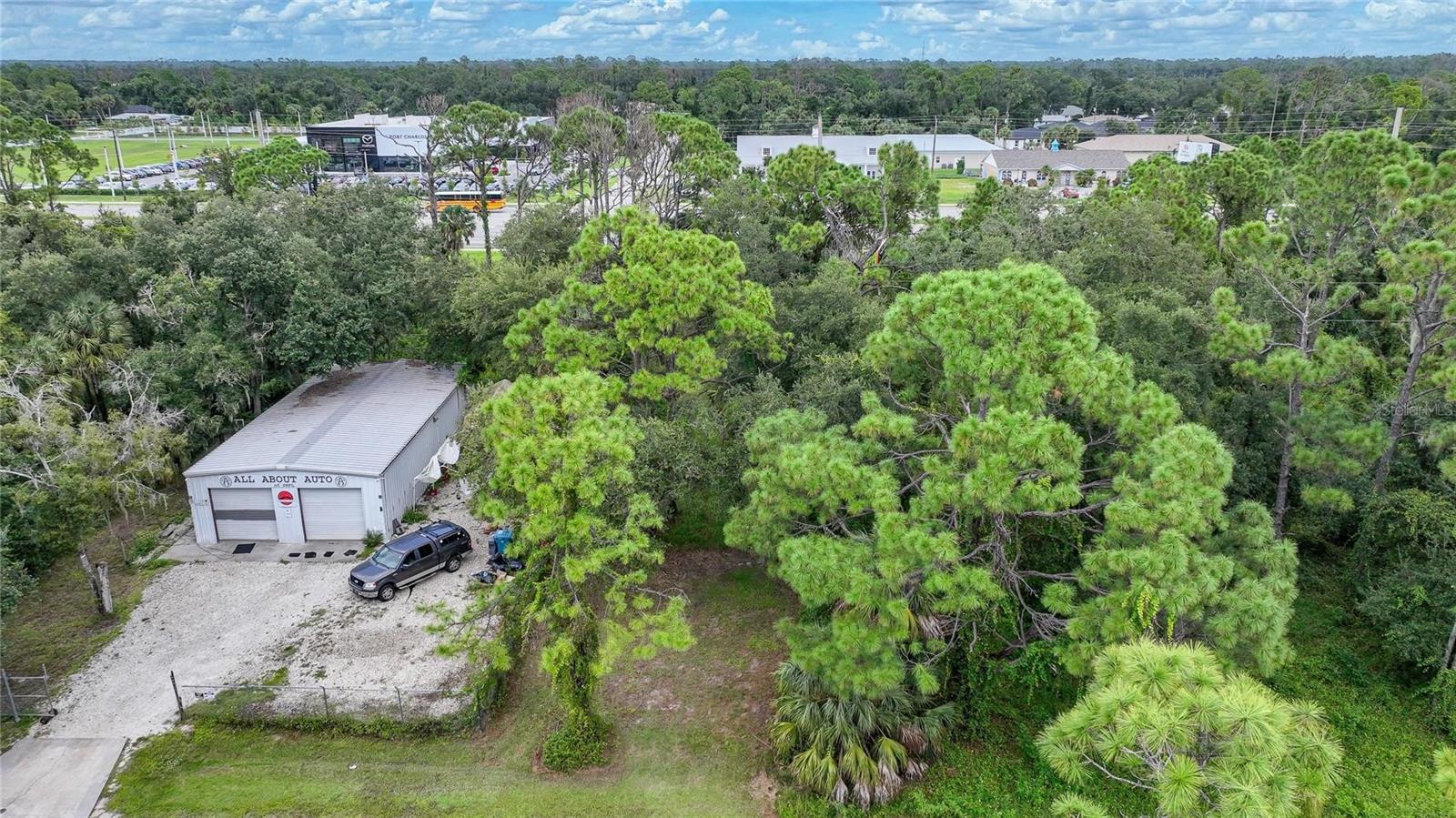 809 Tamiami Trl Property Photo 4