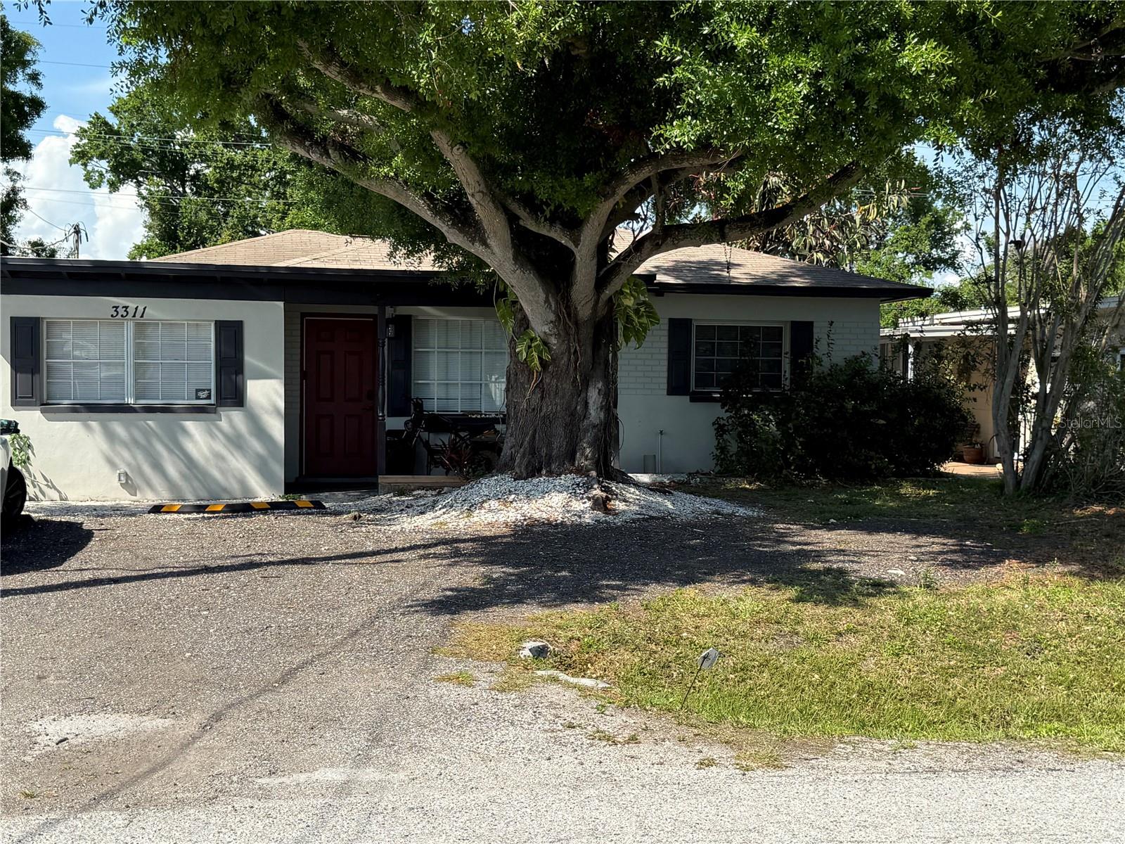 3311 W Douglas St Property Photo