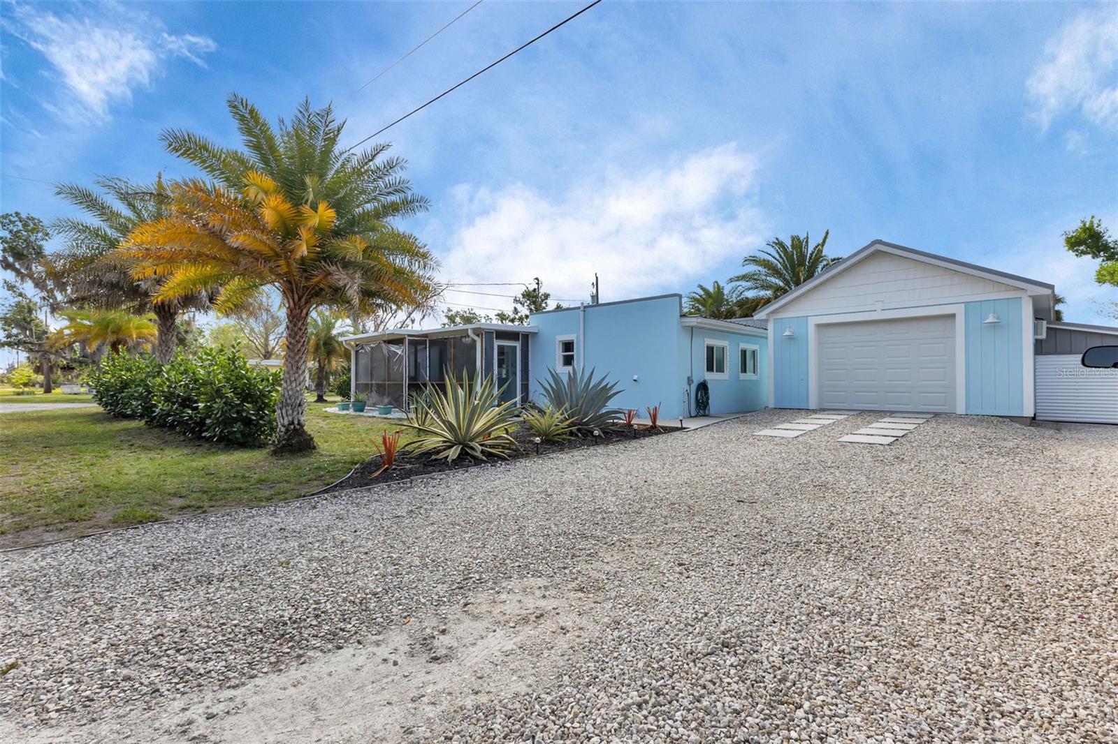 3215 Cedarbrook Dr Property Photo