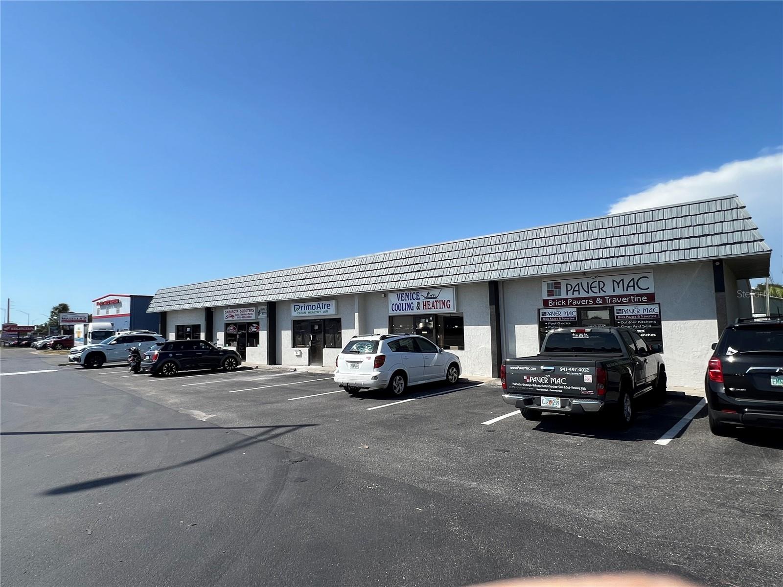859 Us Highway 41 Byp S #859 Property Photo 1