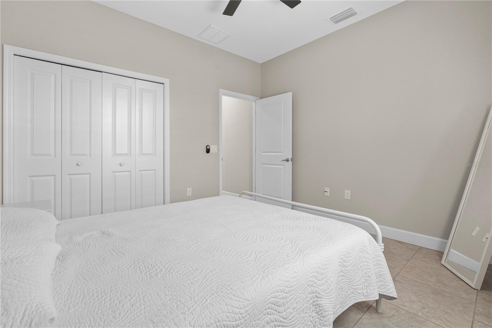 2229 Wakefield St Property Photo 32