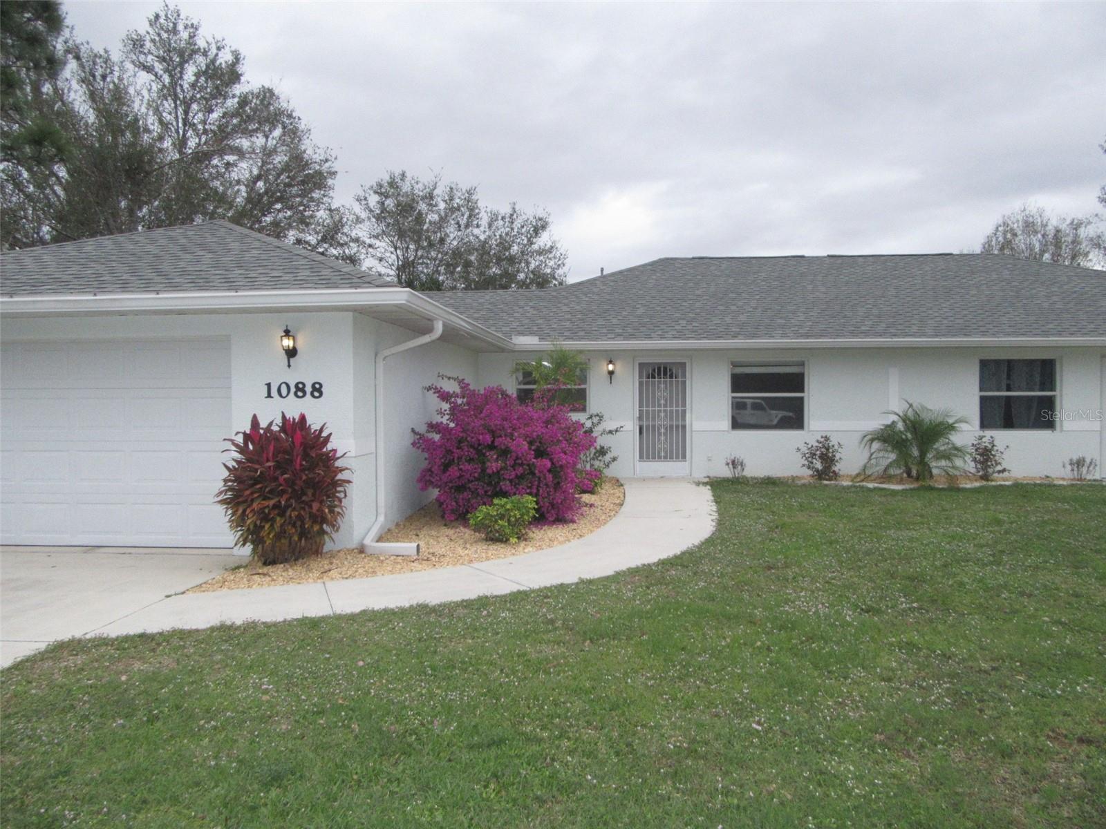 1088 Nomad Rd Property Photo