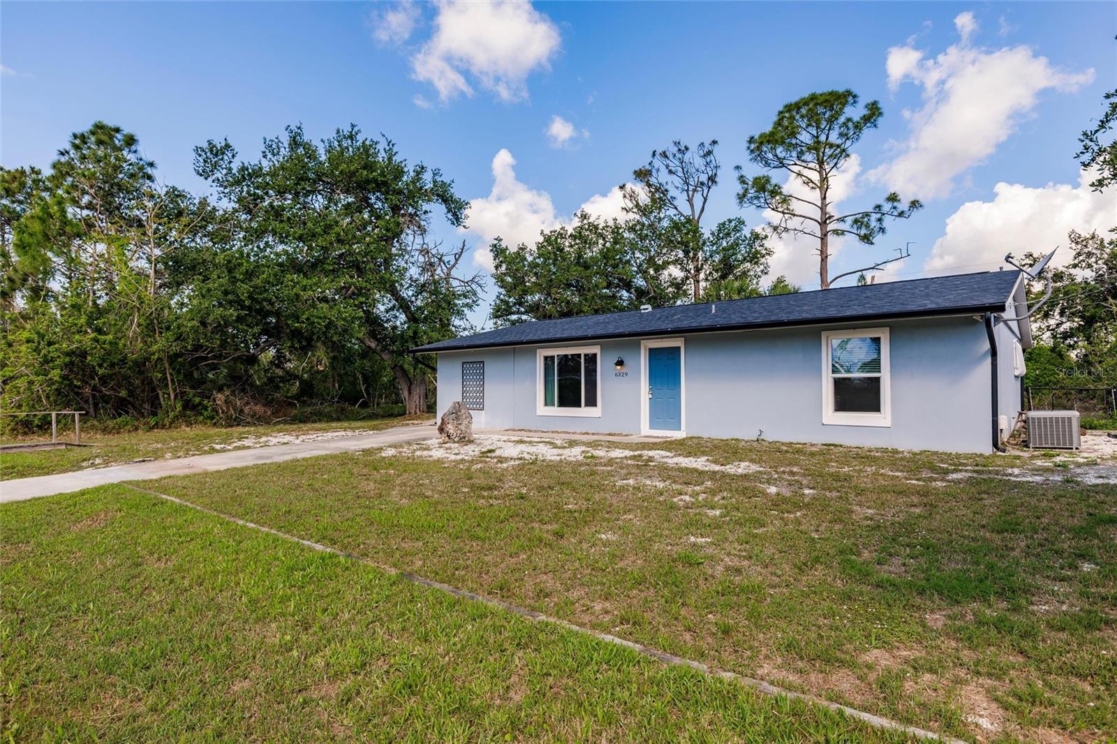 6329 David Blvd Property Photo 4