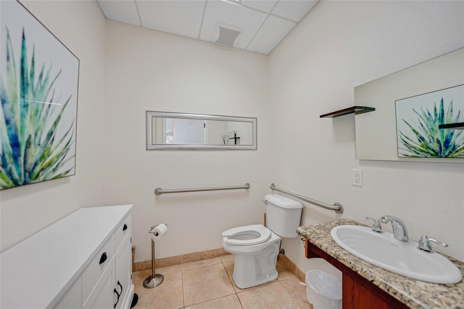 18308 Murdock Cir #101 Property Photo 20