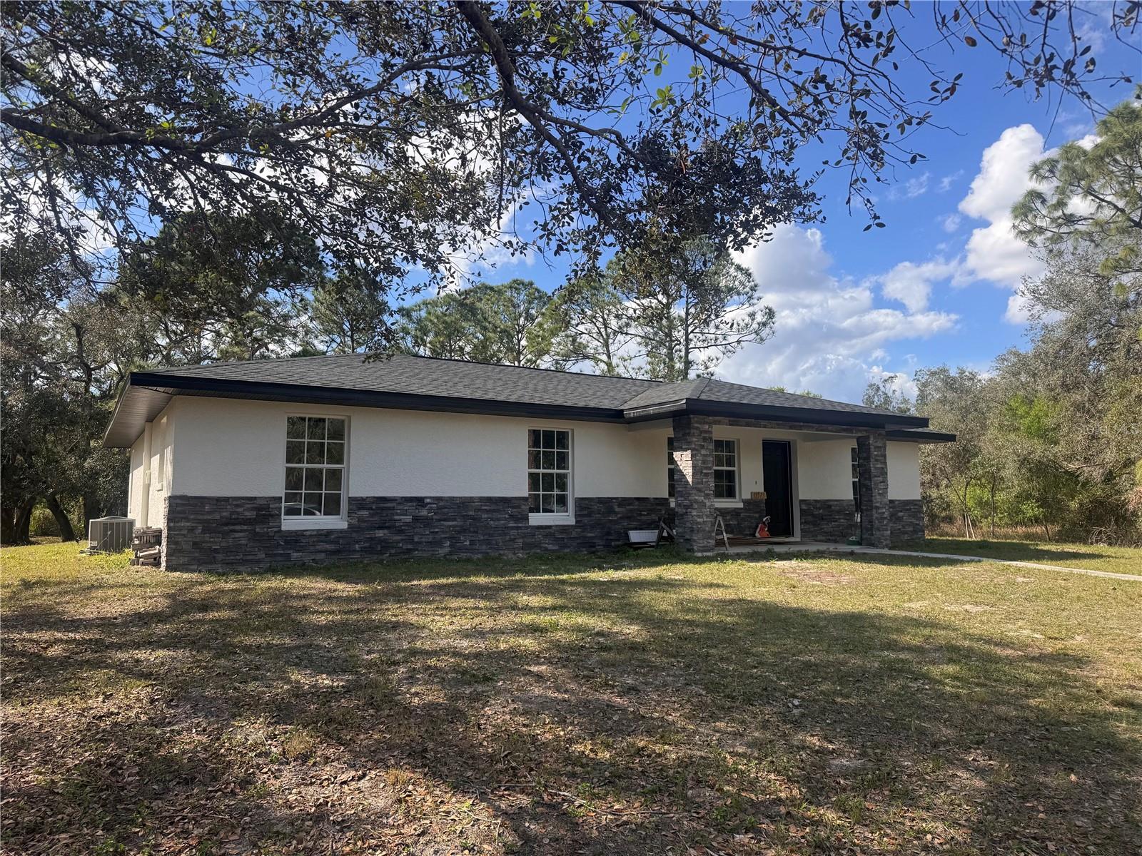 11573 Se Wolf Ave Property Photo