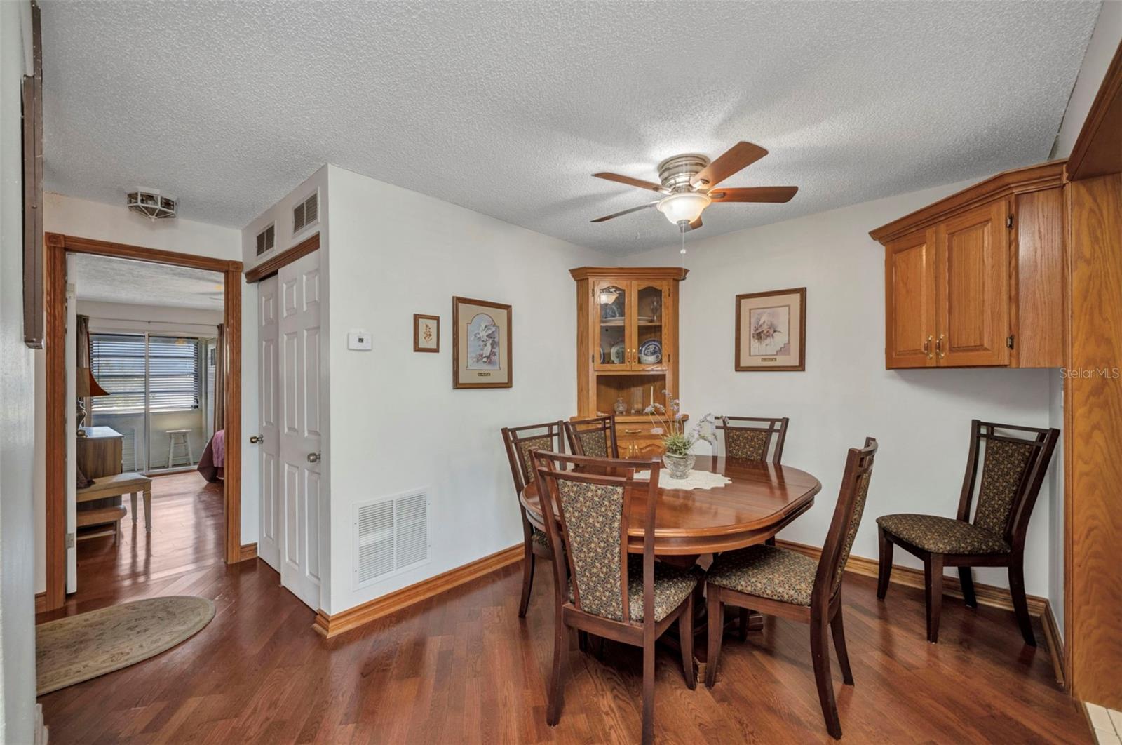 22375 Edgewater Dr #255 Property Photo 8