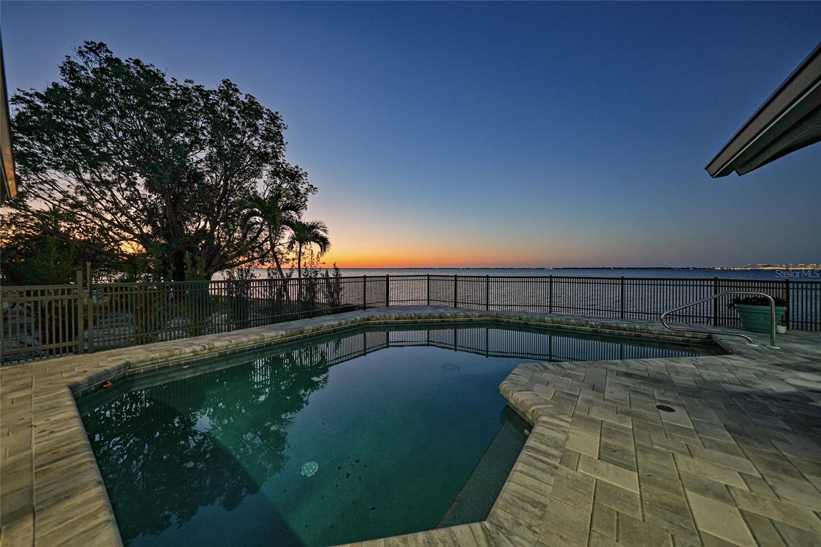 1820 Jamaica Way Property Photo 42
