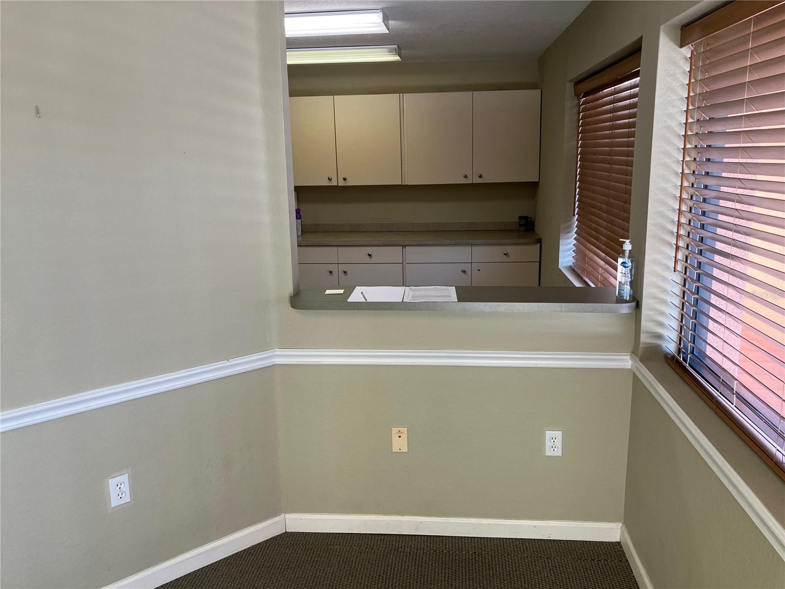 3390 Tamiami Trl #2h Property Photo 5