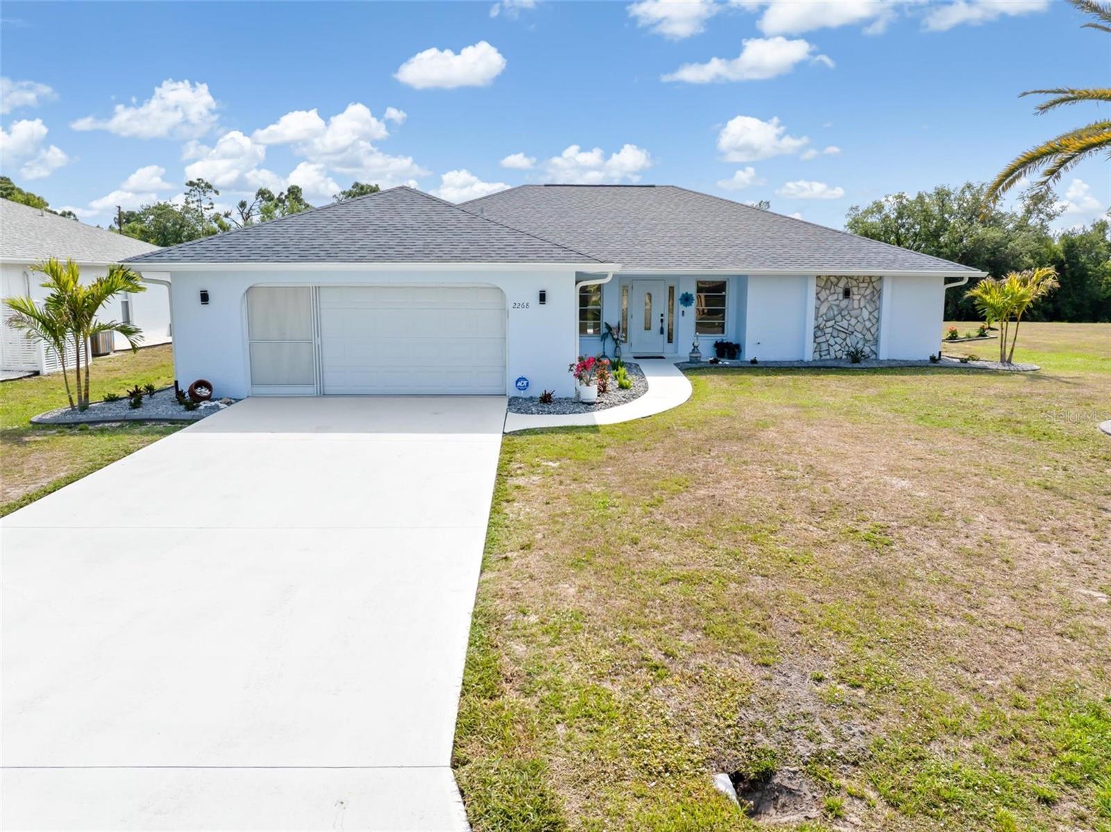 2268 Mauritania Rd Property Photo