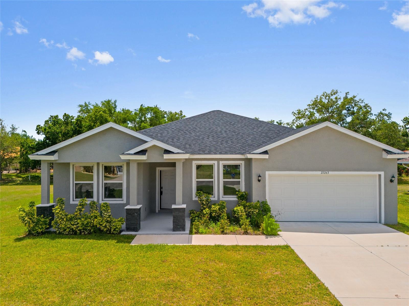 27263 Deep Creek Blvd Property Photo