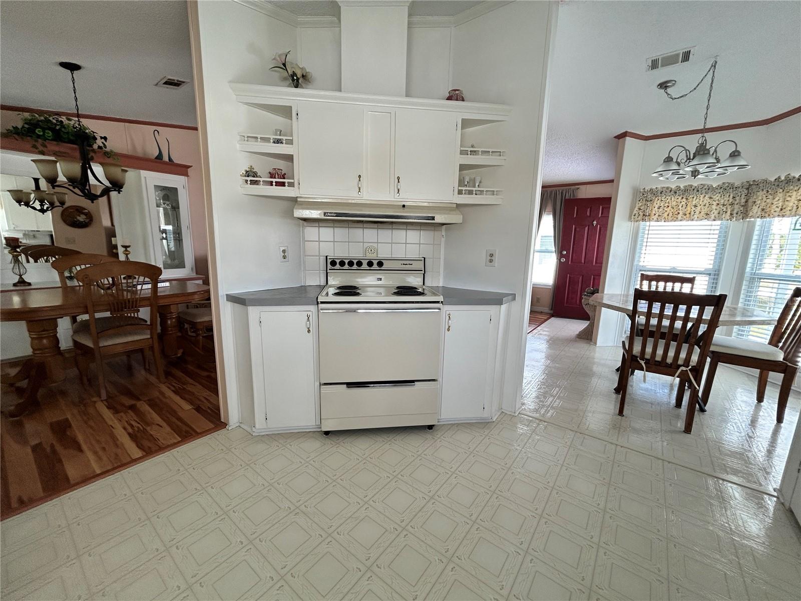 3624 Rossmere Rd Property Photo 10