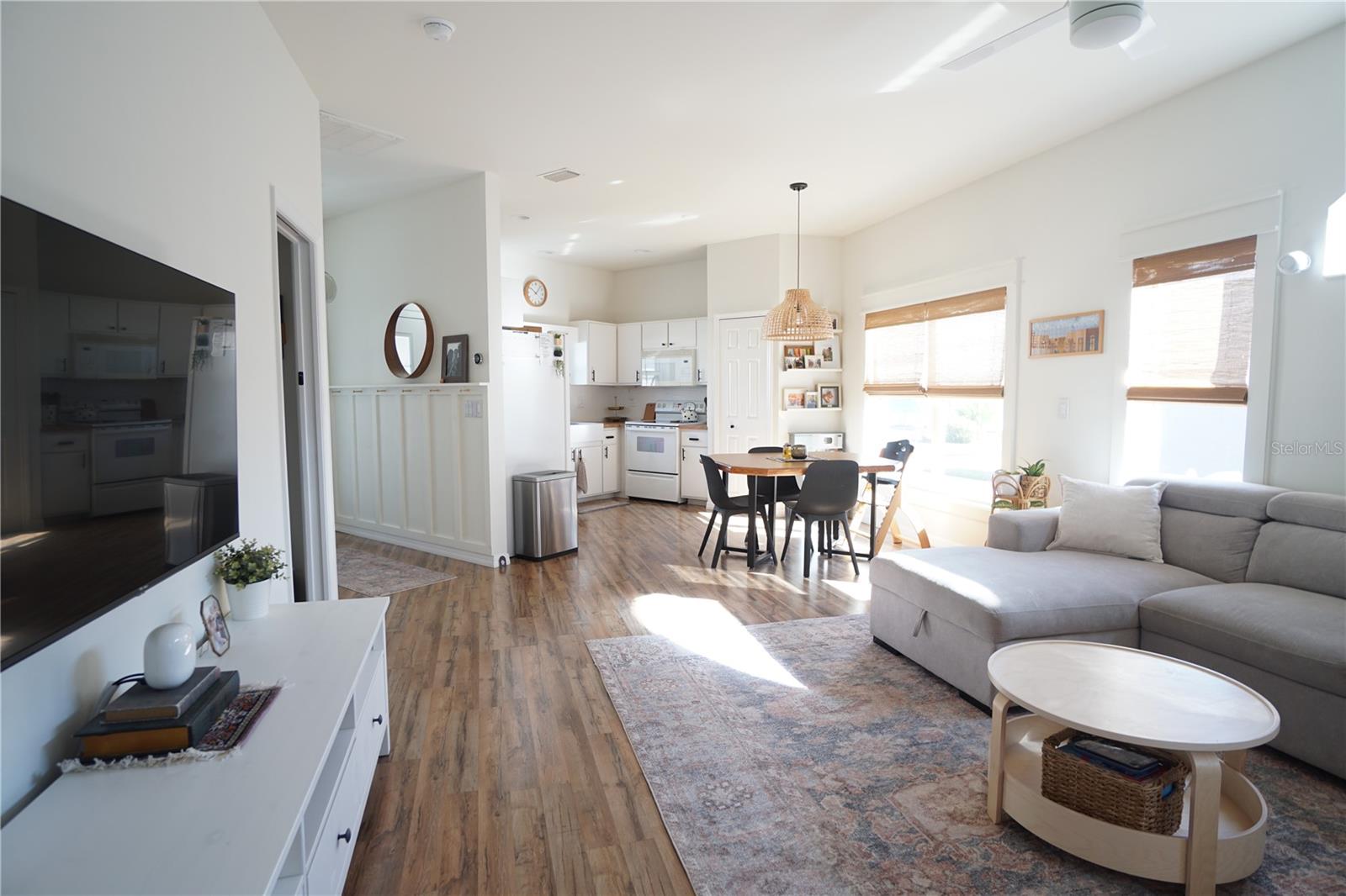 10740 Pearl Bay Cir Property Photo 11