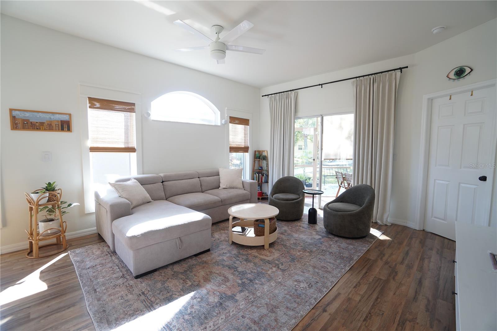10740 Pearl Bay Cir Property Photo 12