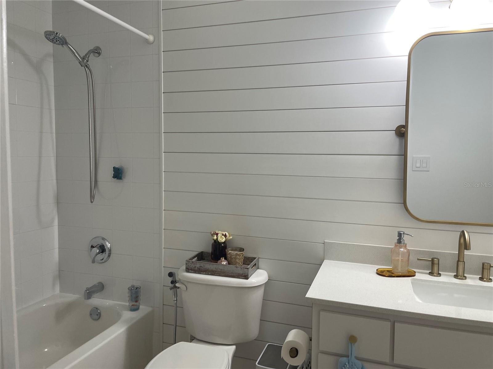 10740 Pearl Bay Cir Property Photo 17
