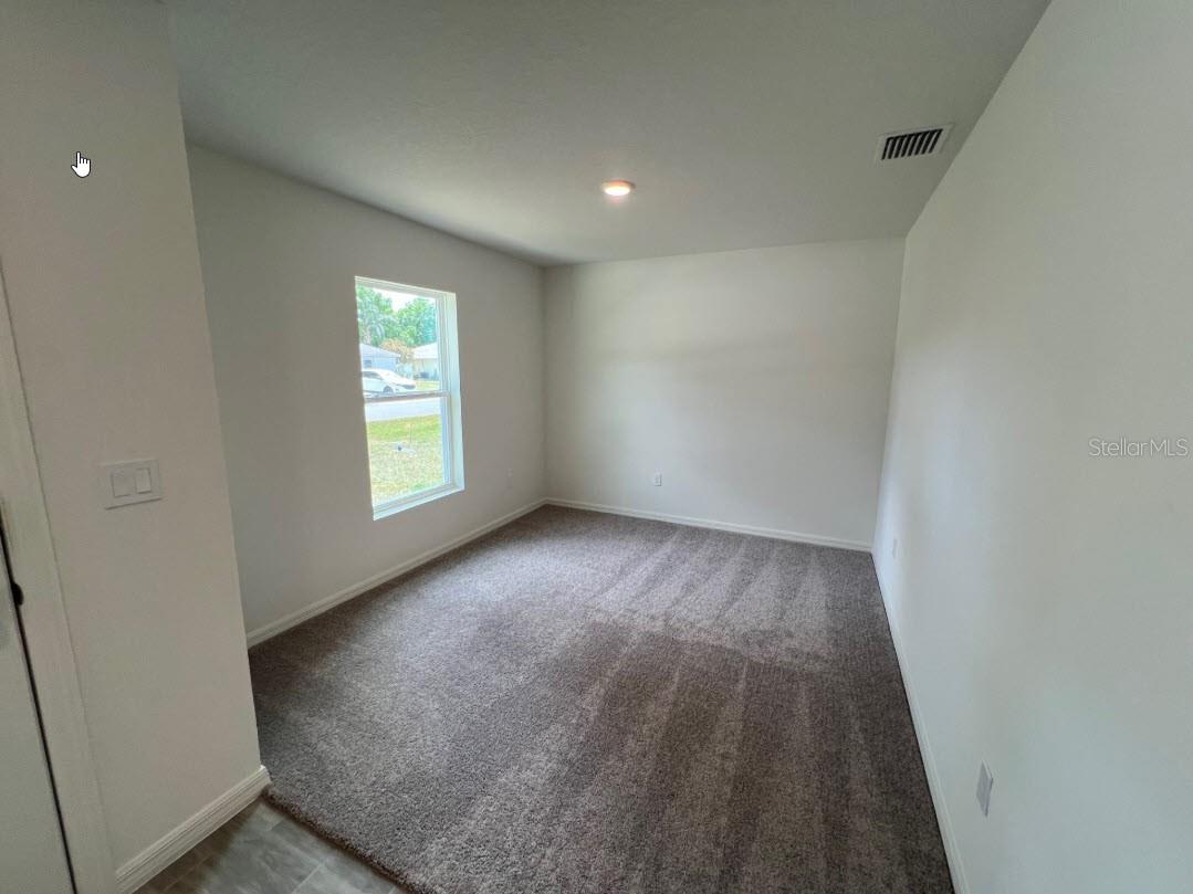 25 Ryding Ln Property Photo 2