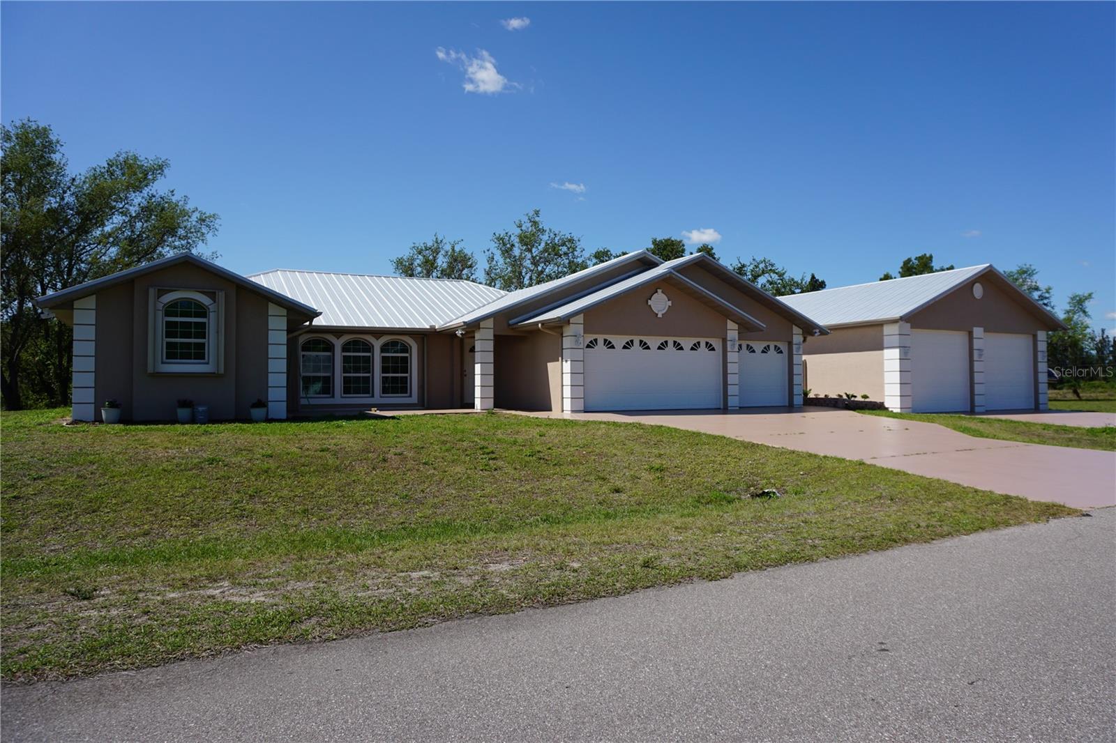 29211 Picador St Property Photo