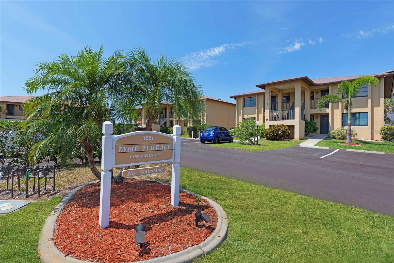 3221 White Ibis Ct #d2 Property Photo