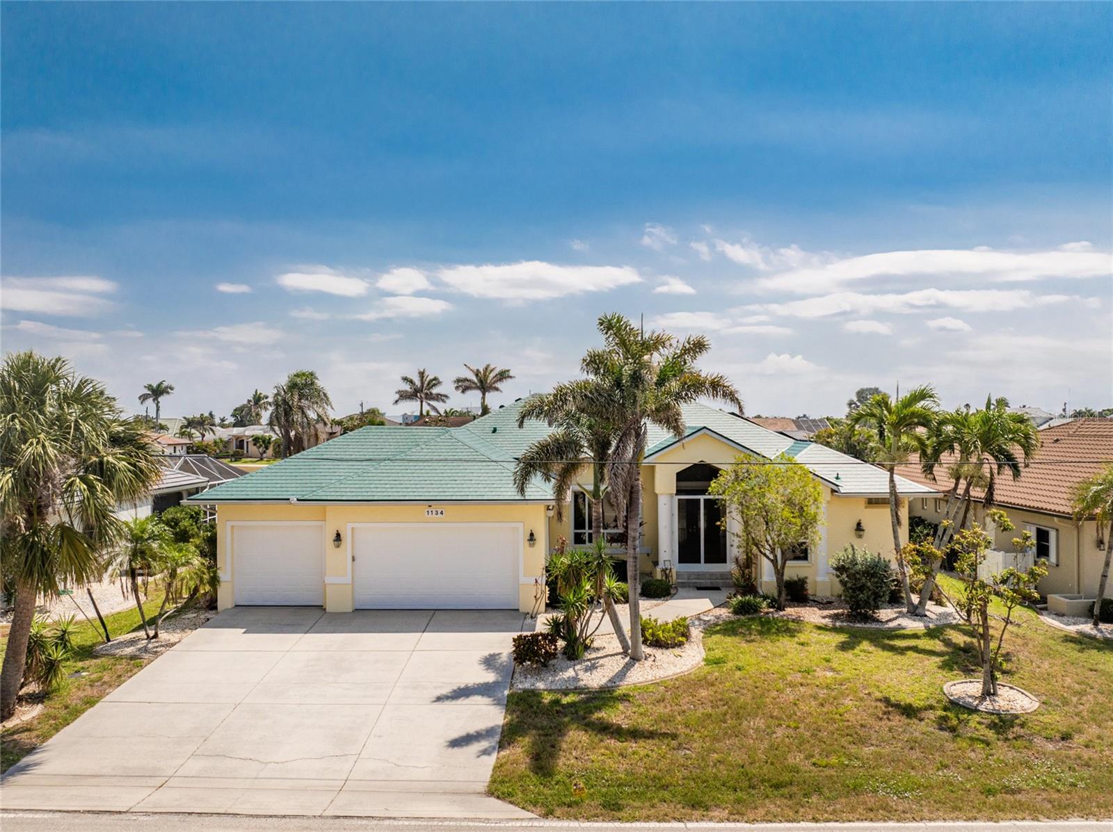 Sallie Jones Elementary Real Estate Listings Main Image