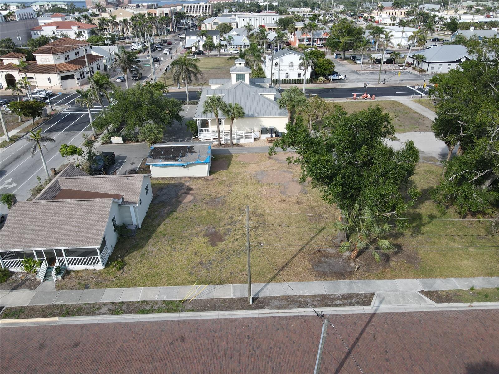 308 Goldstein St Property Photo