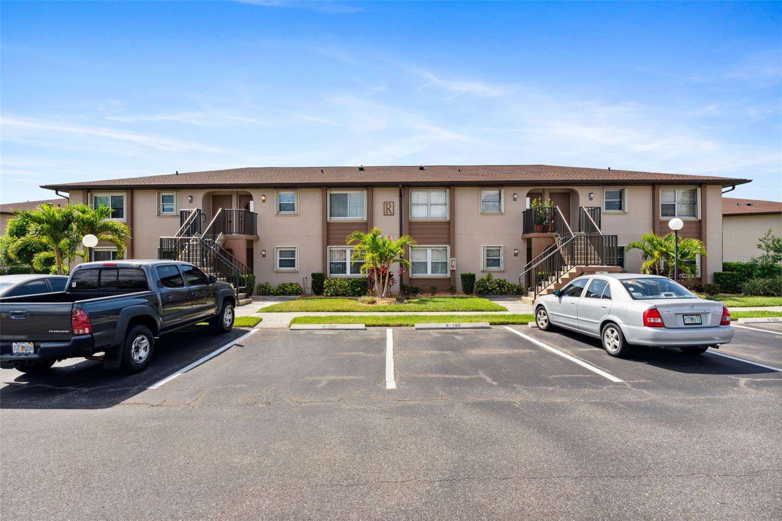 25100 Sandhill Blvd #r201 Property Photo 1
