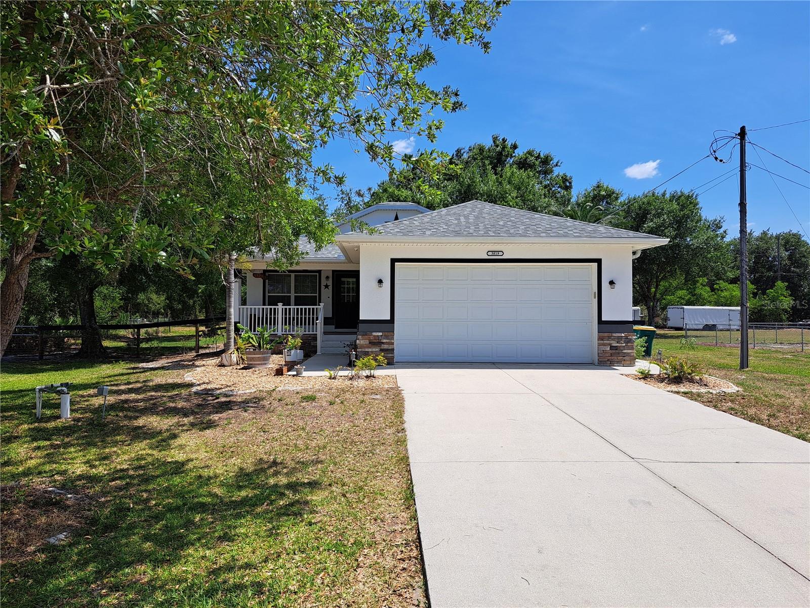 3819 Rosemary Dr Property Photo