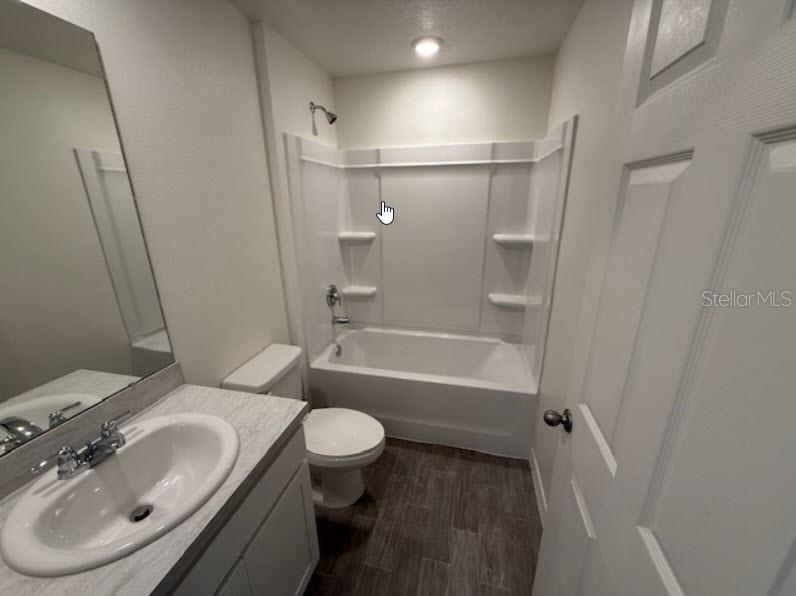 1 Riverview Pl Property Photo 6